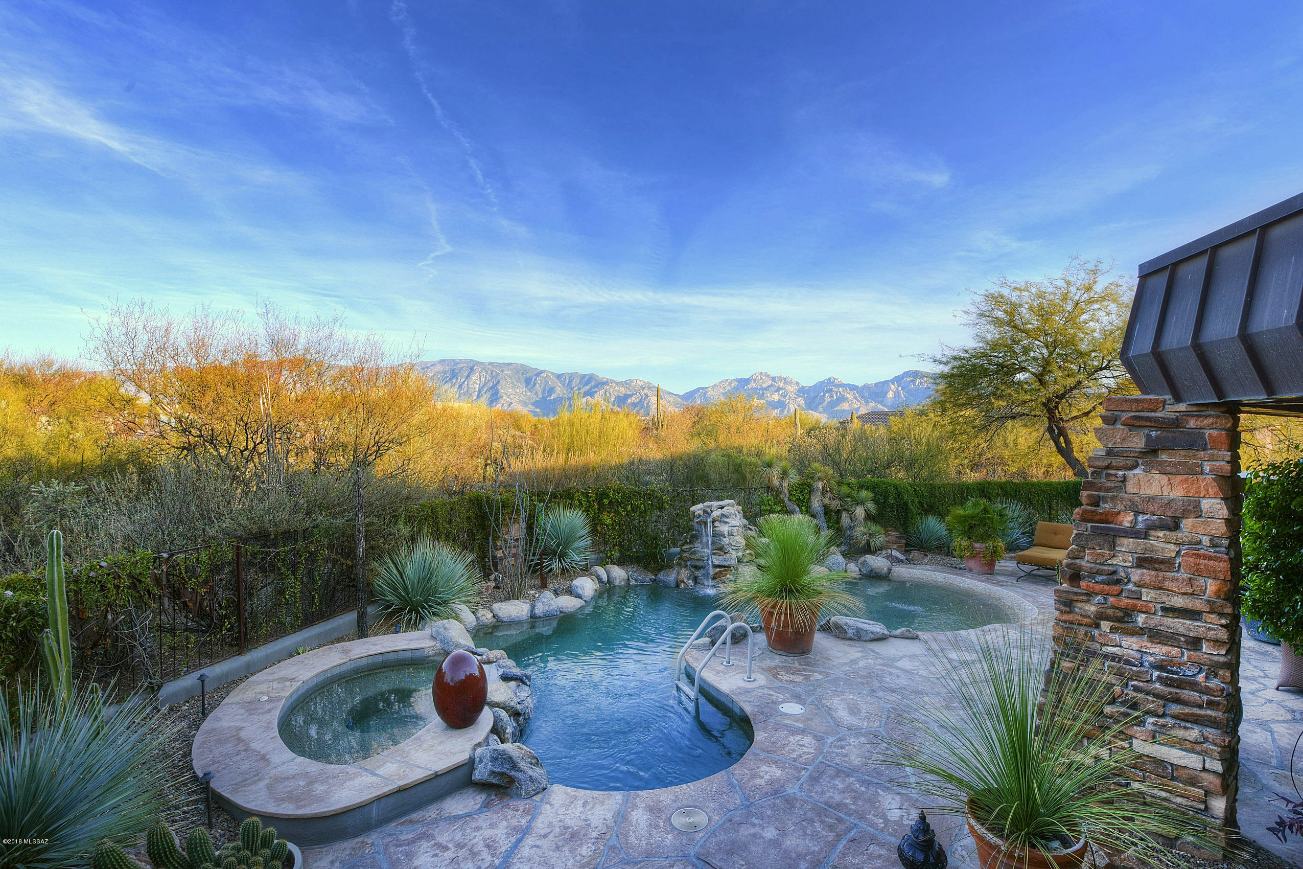 Honey Bee Ridge(The Estates At) - Residential