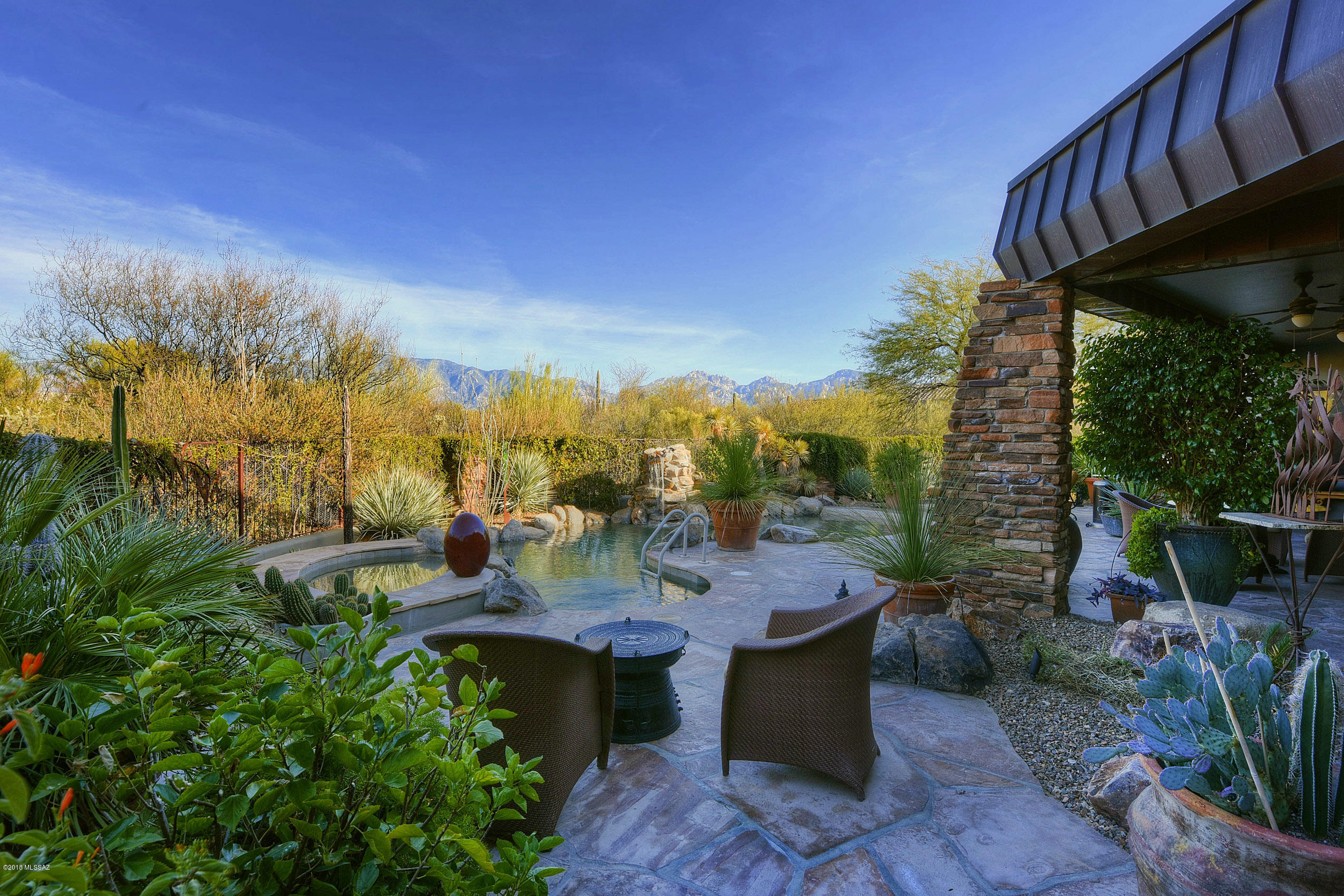 Honey Bee Ridge(The Estates At) - Residential