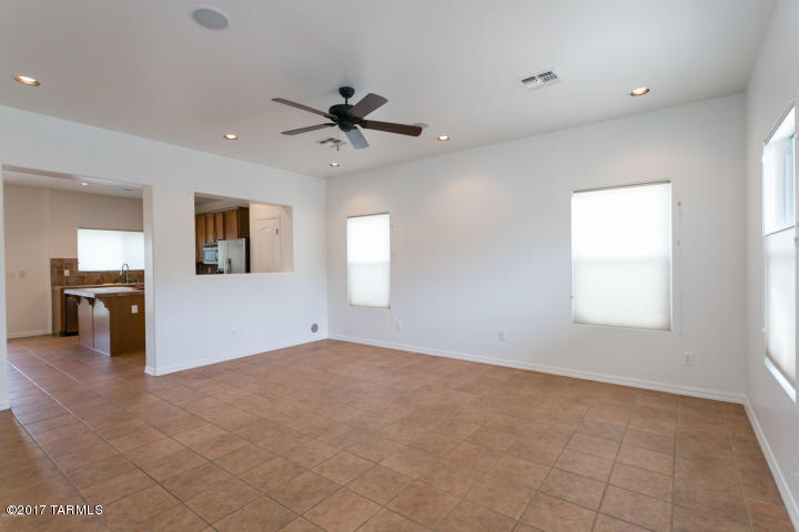 Riverhaven (1-373) - Residential Lease