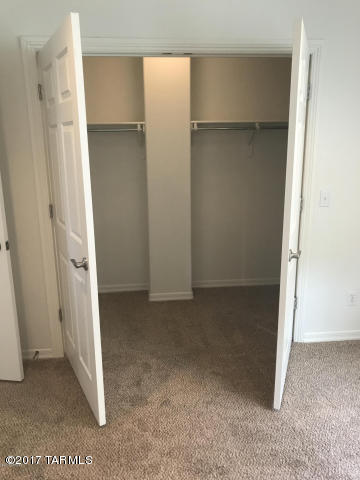 Riverhaven (1-373) - Residential Lease
