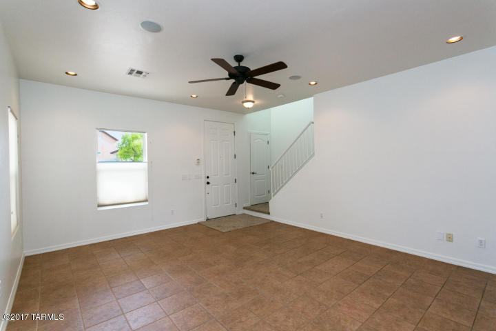 Riverhaven (1-373) - Residential Lease