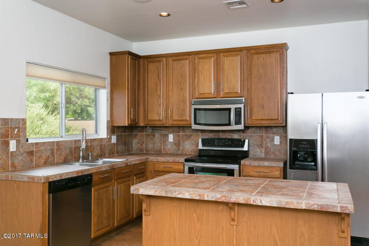 Riverhaven (1-373) - Residential Lease