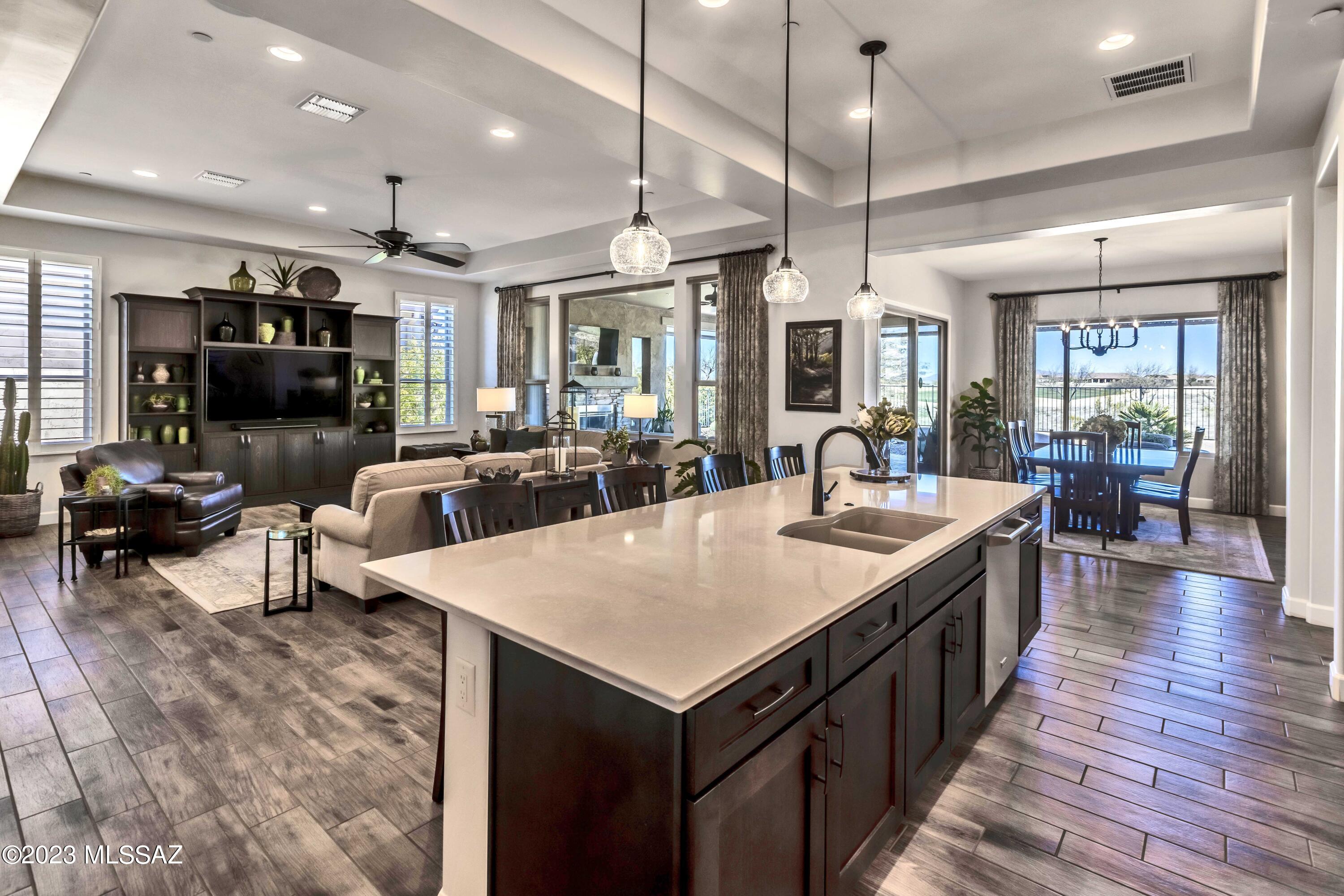 Saddlebrooke Ranch - Residential