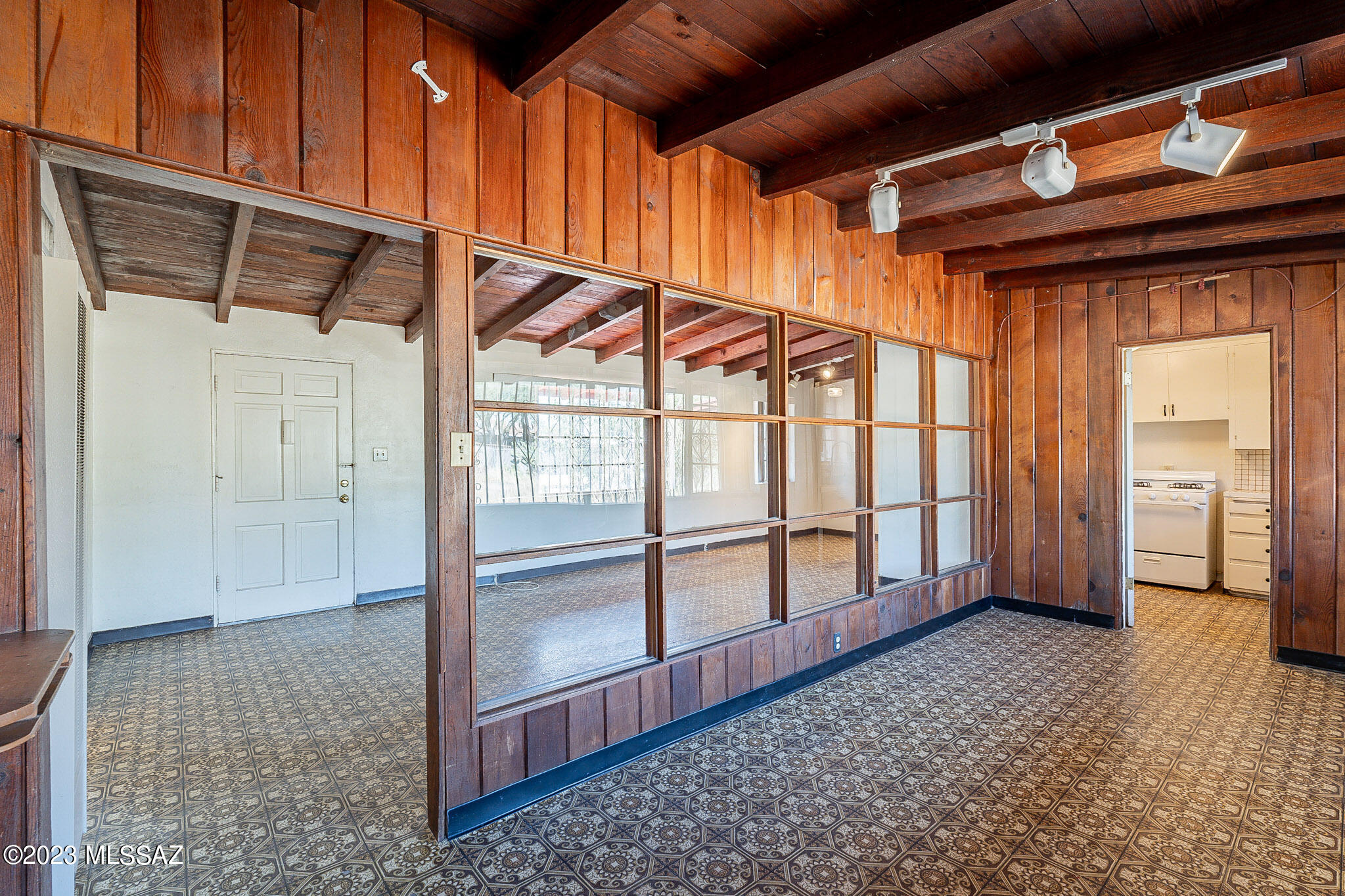 Broadmoor - Residential