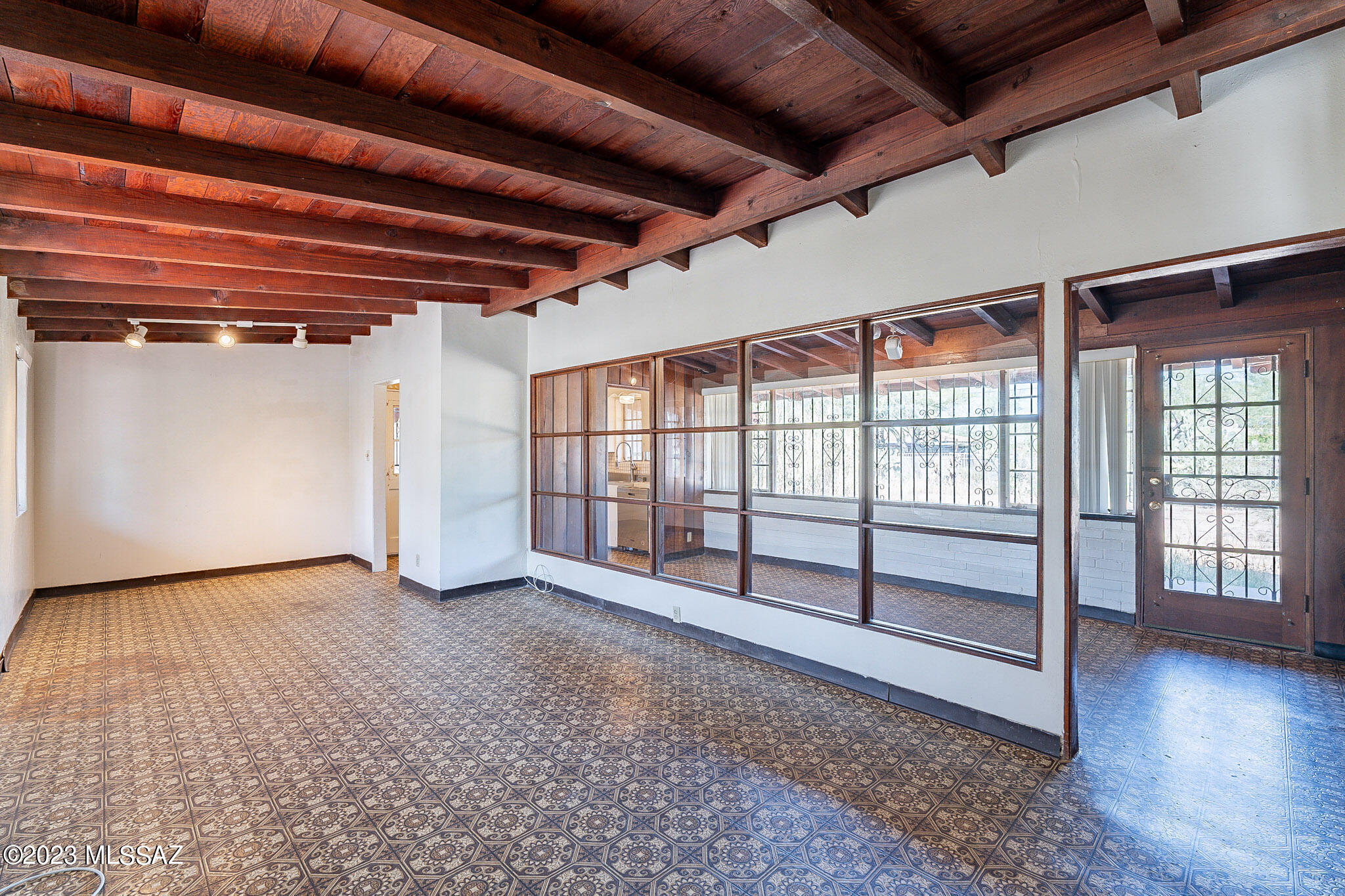 Broadmoor - Residential