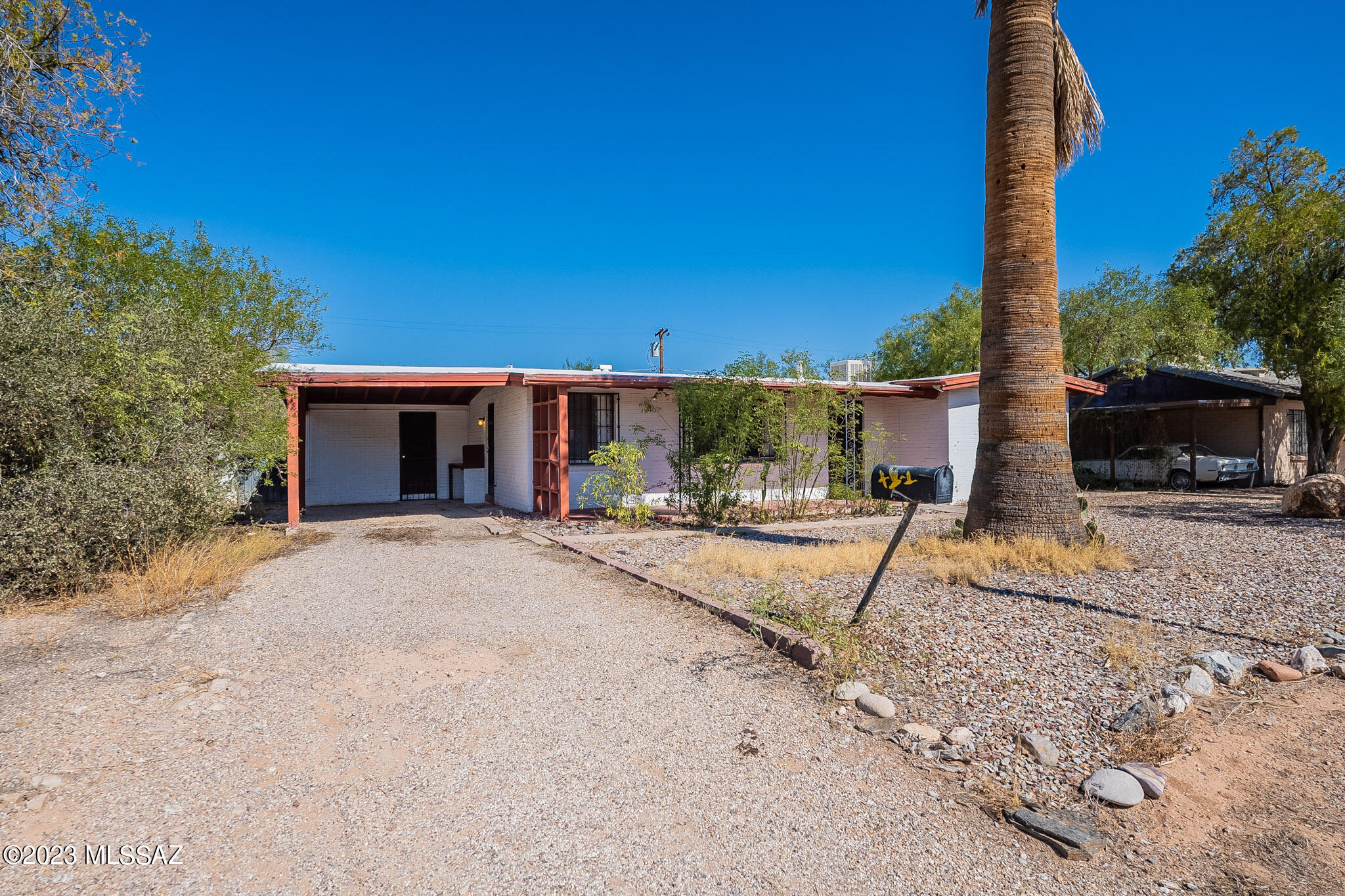 An outstanding investor opportunity in the heart of Tucson's historic Broadmoor subdivision.  In addition to this sought after location, this Ranch style, 2 bed, 1 bath property offers a large 9,000 sqft lot with walled and fenced back yard, covered patios front and rear, covered car port and attached workshop. Property is offered As-Is & is a ''Contributing Property'' in the Broadmoor historic neighborhood w/ substantial tax benefits for the owner occupant.