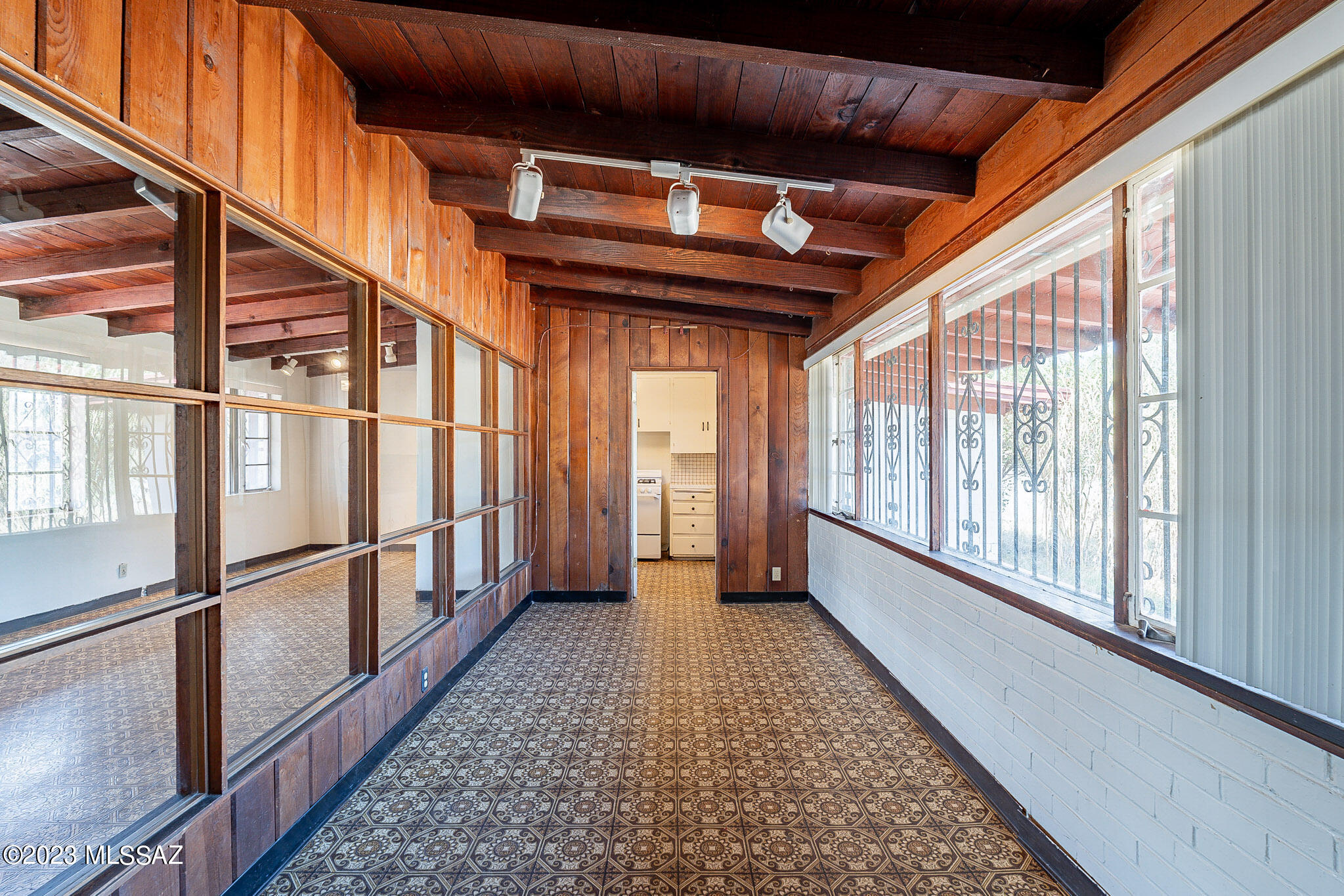 Broadmoor - Residential