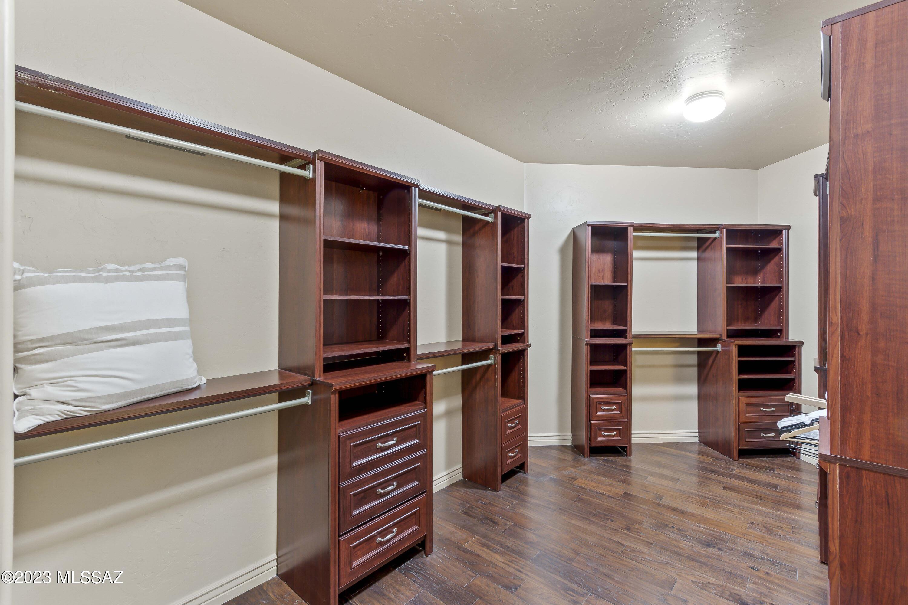 La Paloma Ridge Estates II (1-18) - Residential