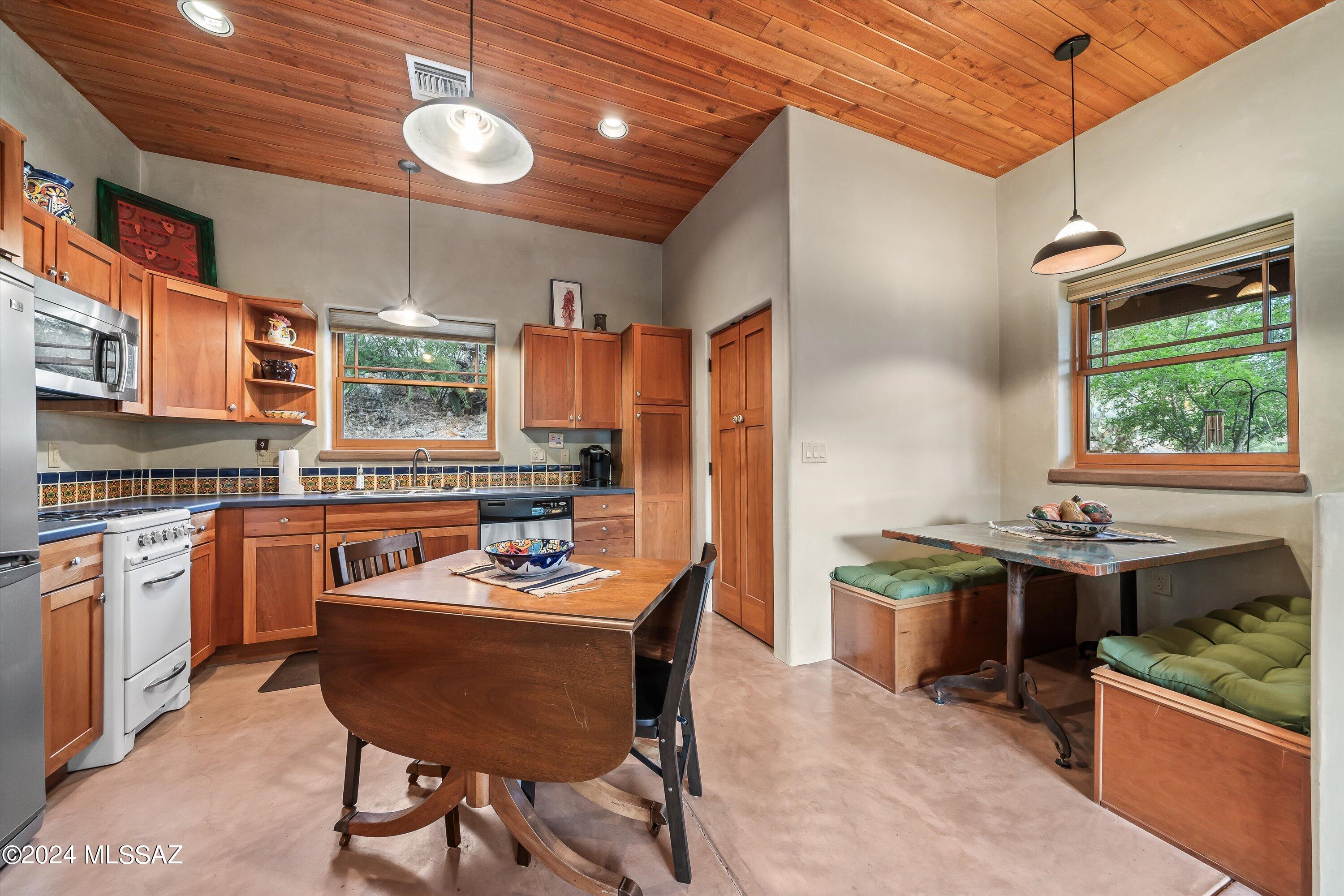 Bellas Catalinas Estates (1-93) - Residential