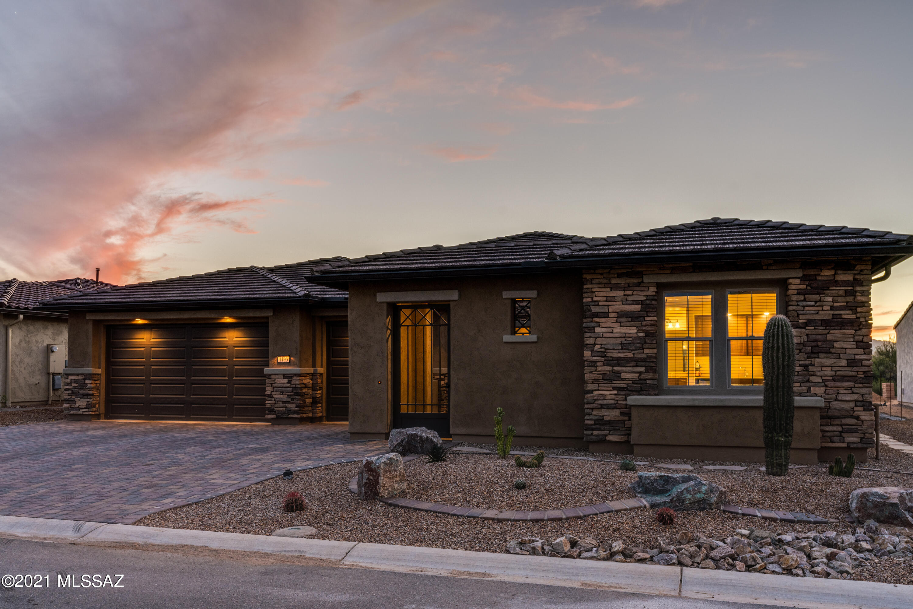 Quail Creek II Unit 33B SQ20161810746 - Residential