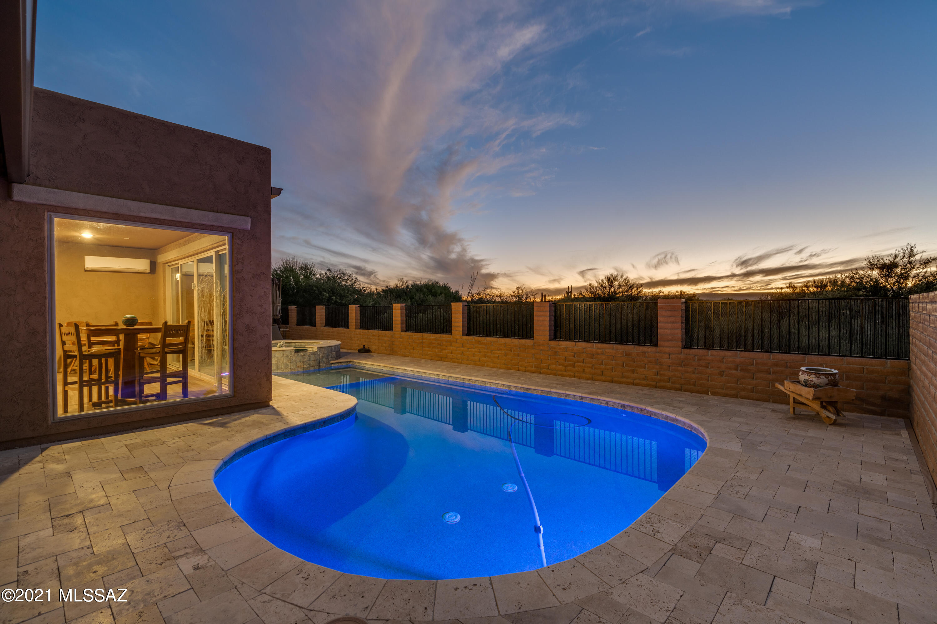Quail Creek II Unit 33B SQ20161810746 - Residential
