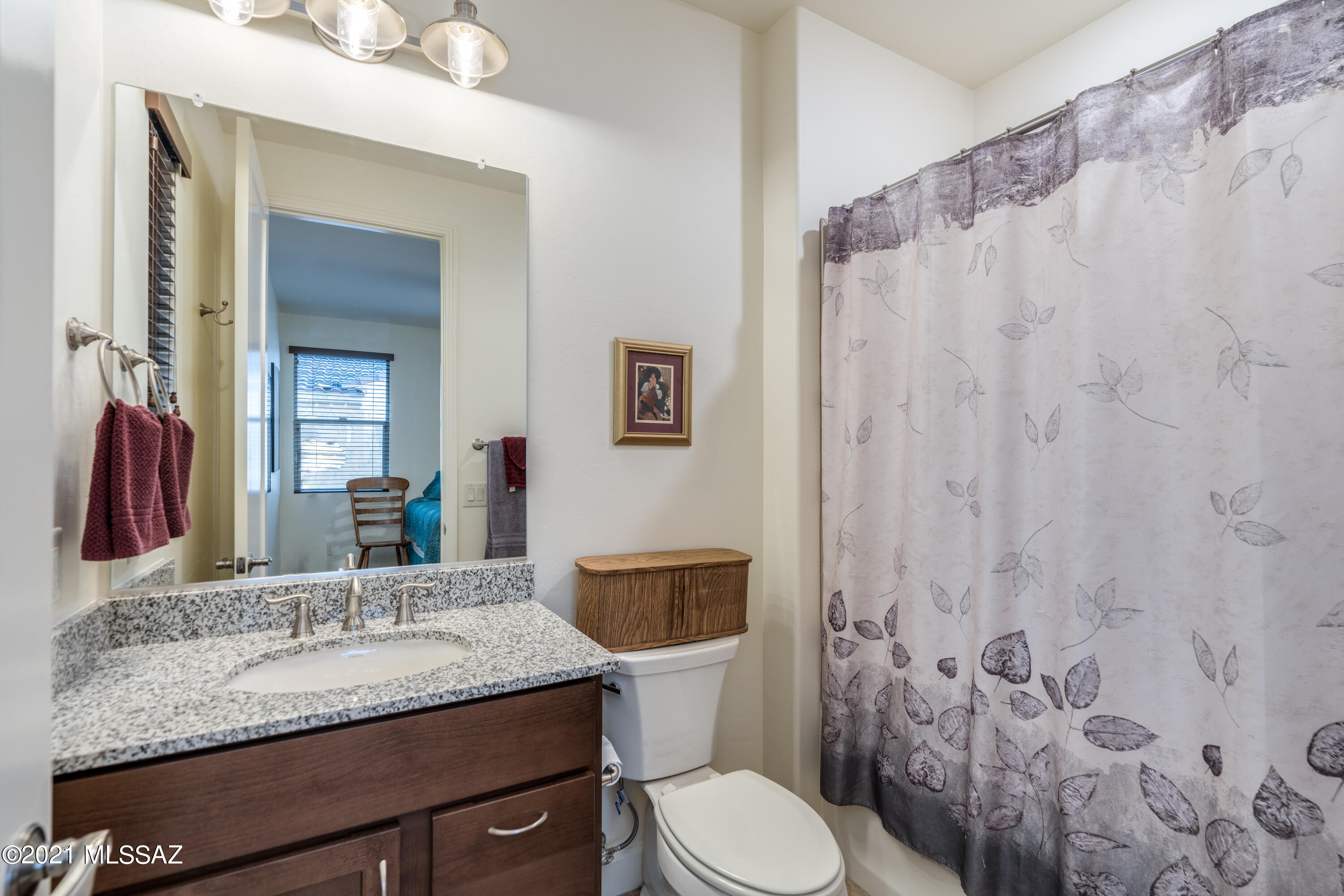 Quail Creek II Unit 33B SQ20161810746 - Residential
