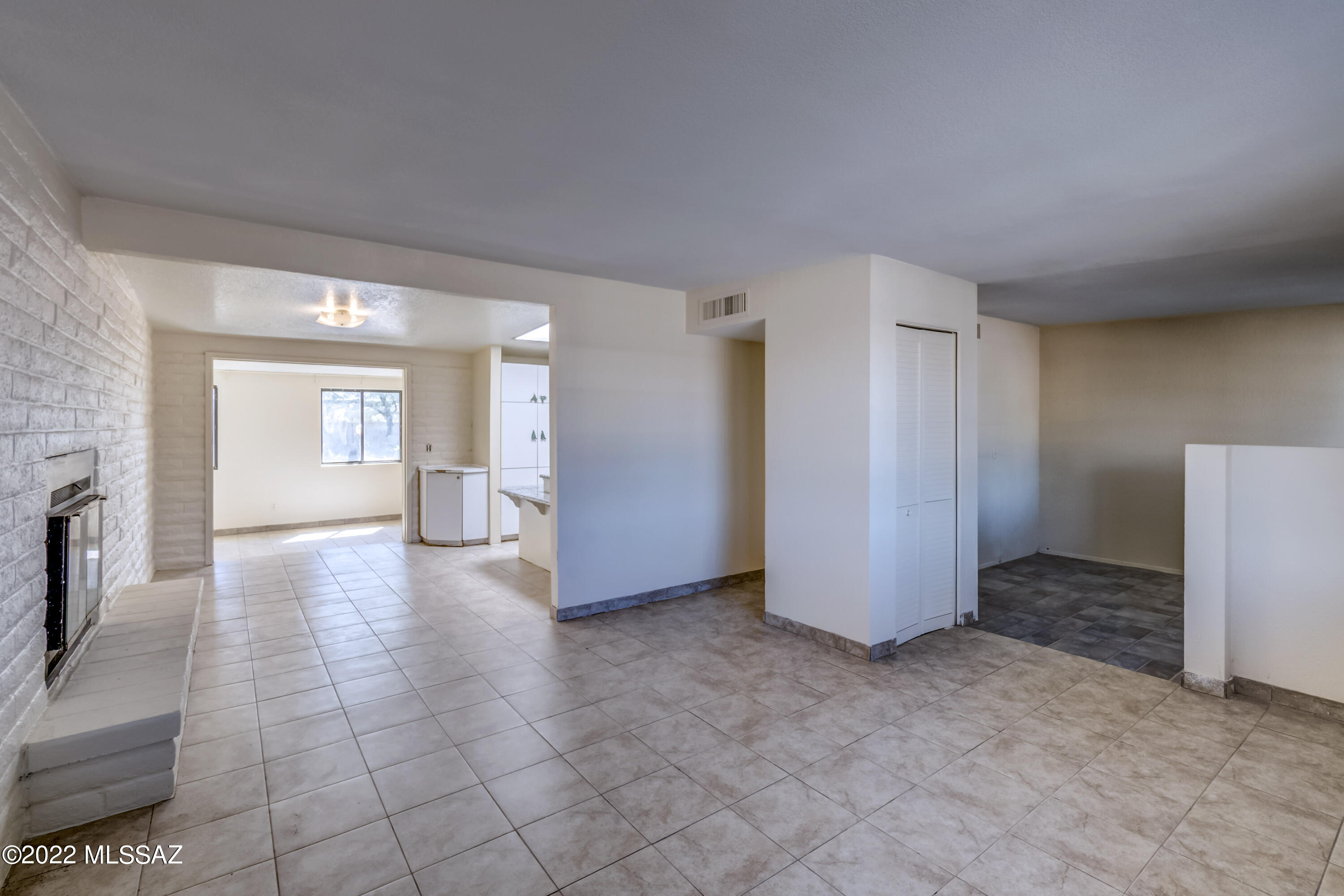 Bravo 1 (128-301) - Residential