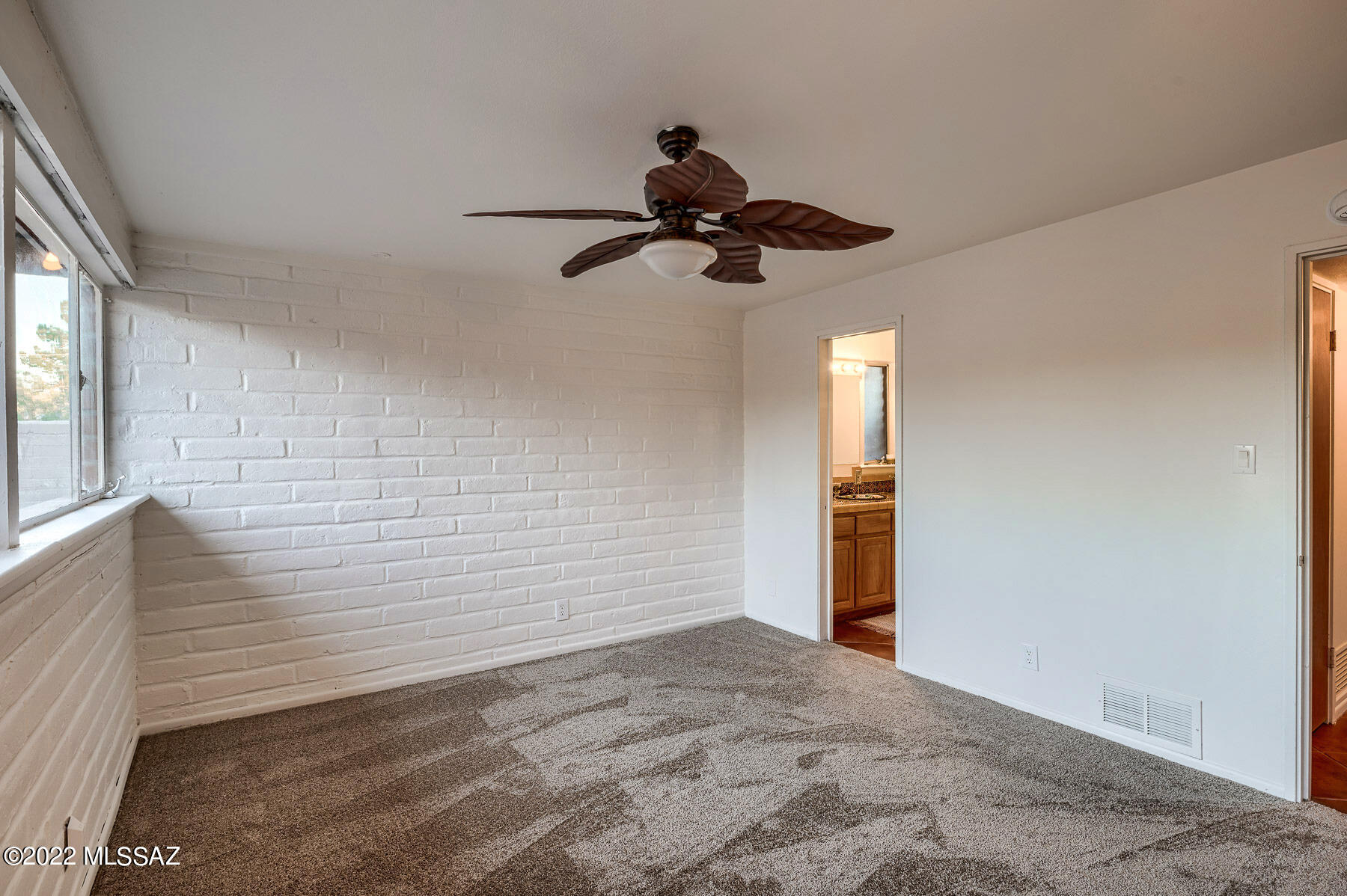 Club Crest Estates - Residential