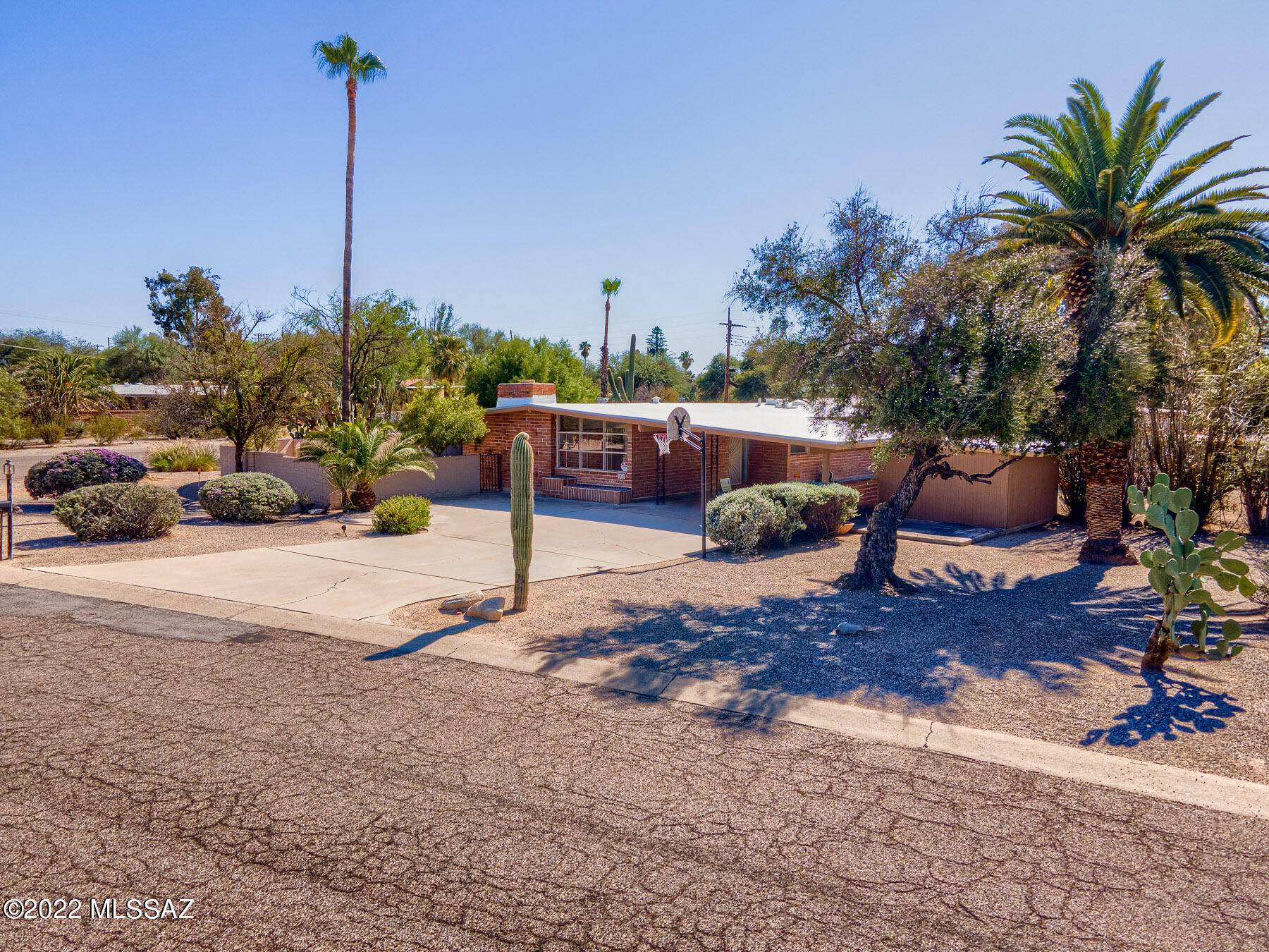 Club Crest Estates - Residential