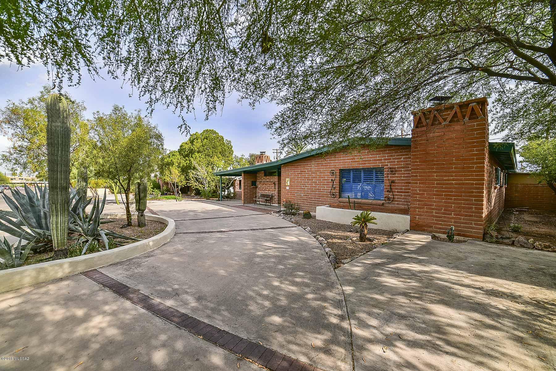Broadmoor - Residential