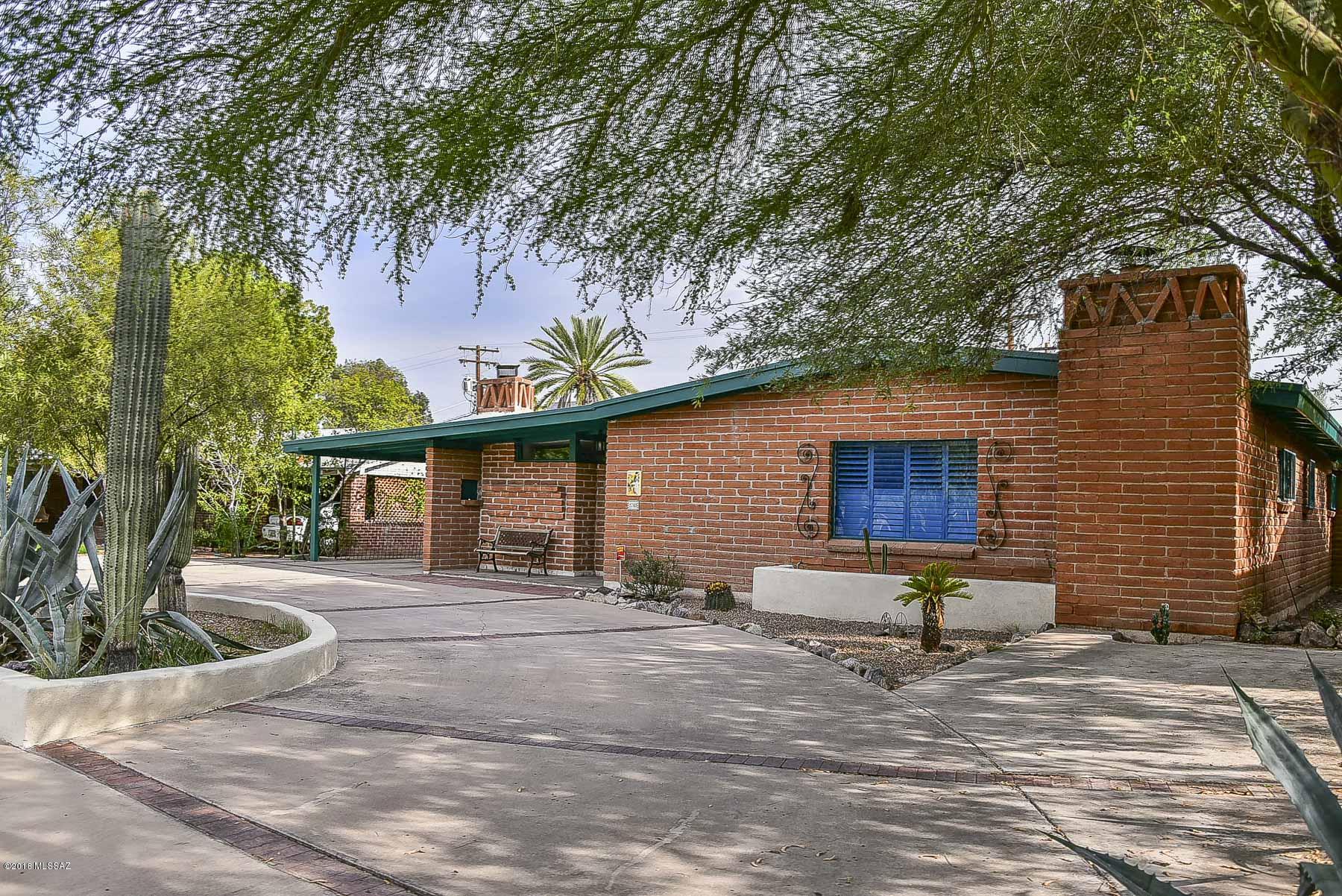 Broadmoor - Residential