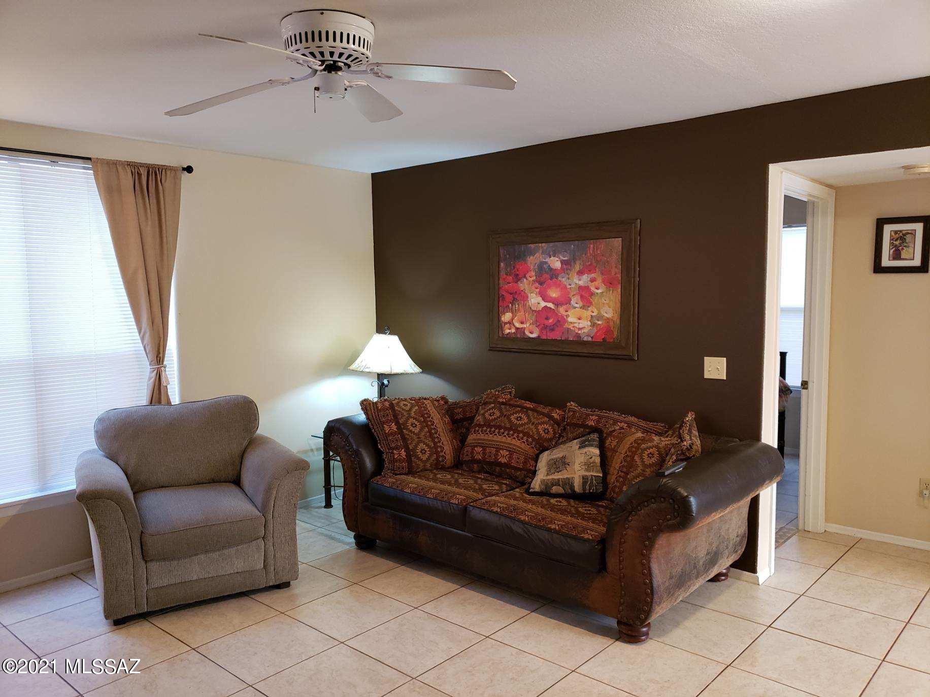 Range Priced -  Seller will accept or counter offers between $199,900 - $209,900.  Fully furnished 2br/2ba convenient ground floor condo with your own enclosed, covered, screened in patio - 2 bedrooms (split BR plan). Resort living with 2 club houses, 2 heated pools/spas, tennis court (lighted) access to Ventana hiking trail & work out facilities all within seconds from your new home. You have to experience this peaceful, elegant gem of a condo in beautiful Ventana Canyon next door the exclusive Ventana Loews Resort and the Ventana Country Club's 36 hole Fazio designed golf course.  Owner/Seller is Licensed Real Estate Agent