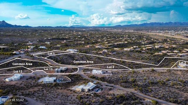 Las Rocas - Residential