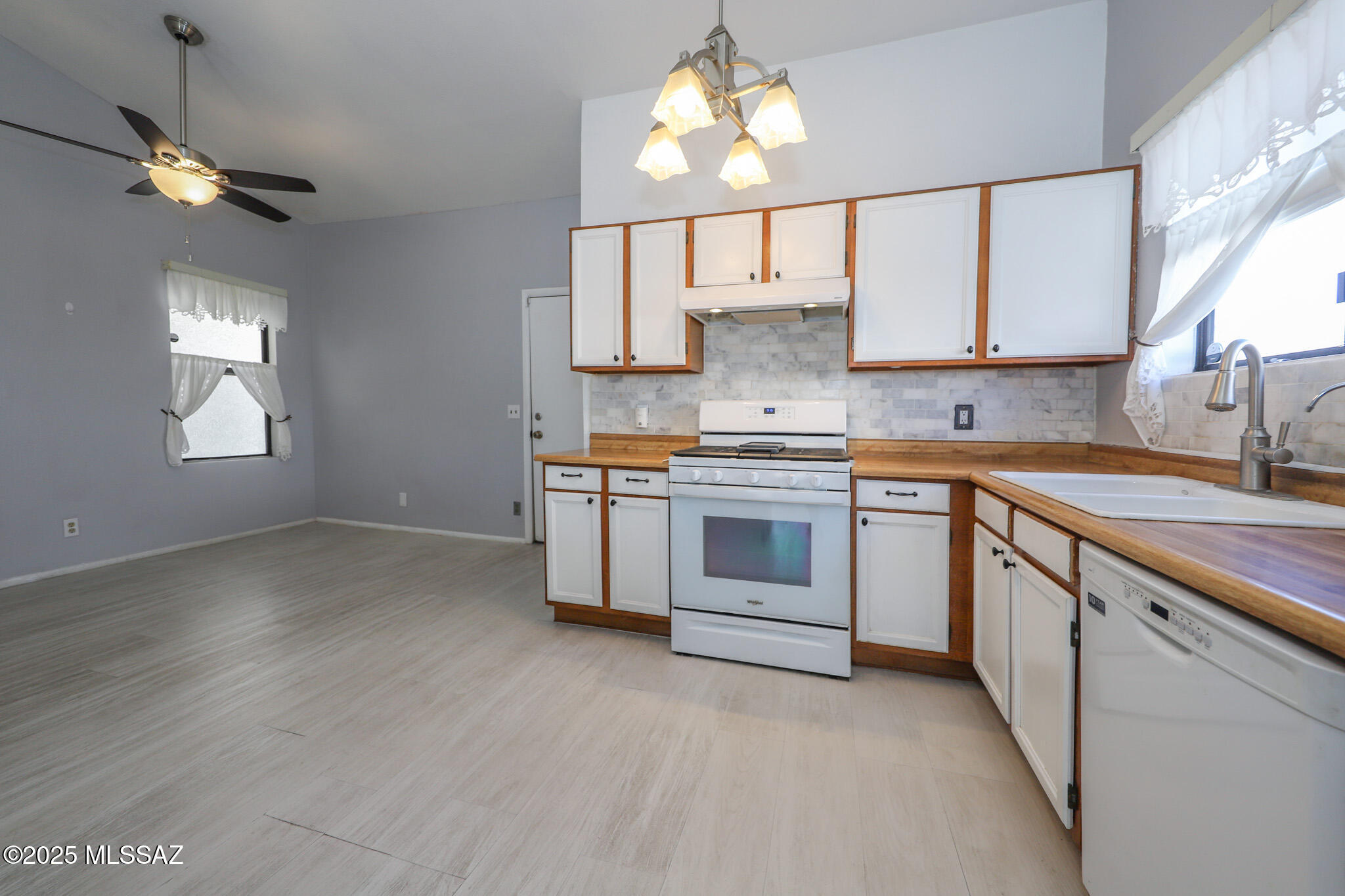 East Point Estates II (1-108) - Residential Lease