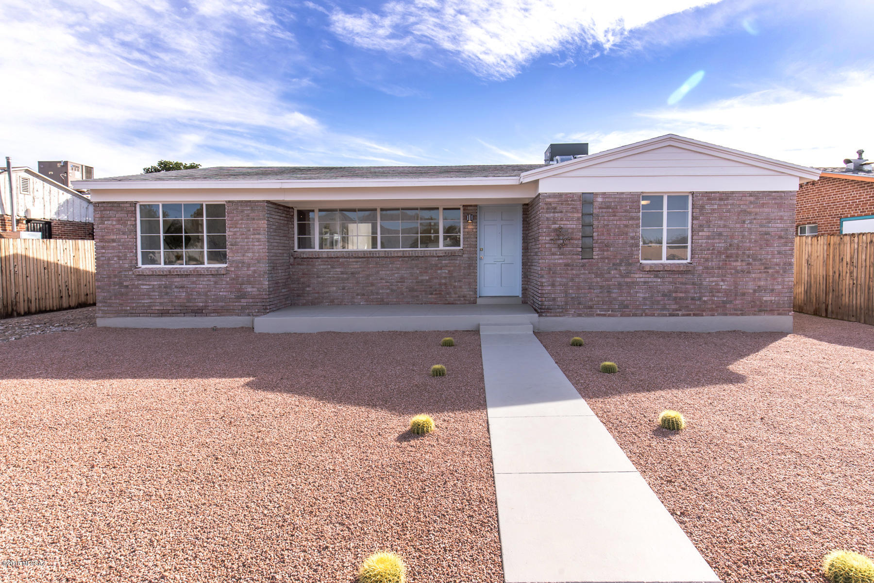 SELLER WILL COUNTER OR ACCEPT OFFERS BETWEEN $275,000 - $325,000. THIS MID-CENTURY BRICK CHARMER, CENTRALLY LOCATED IN THE BLENMAN HISTORIC NEIGHBORHOOD HAS MANY UNIQUE QUALITIES. ORIGINAL STEEL CASEMENT WINDOWS PROFESSIONALLY RESTORED, MINIMALIST AESTHETIC, RENOVATED BATH, FRESH PAINT THROUGHOUT INCLUDING HIGH GLOSS PAINTED WOOD FLOORS FOR THAT FARM HOUSE/BOHO/CHIC BACKDROP TO ANY OF YOUR PERSONAL COLLECTIONS.  SELLER HAS ACQUIRED PLANS AND CITY APPROVAL FOR THE RENOVATION OF THE 1947 MASONRY BUILT, 792 SQ FT GUESTHOUSE THAT WOULD PROVIDE A GREAT RENTAL INCOME FOR THIS PROPERTY. AN INCREDIBLE INVESTMENT OPPORTUNITY!
