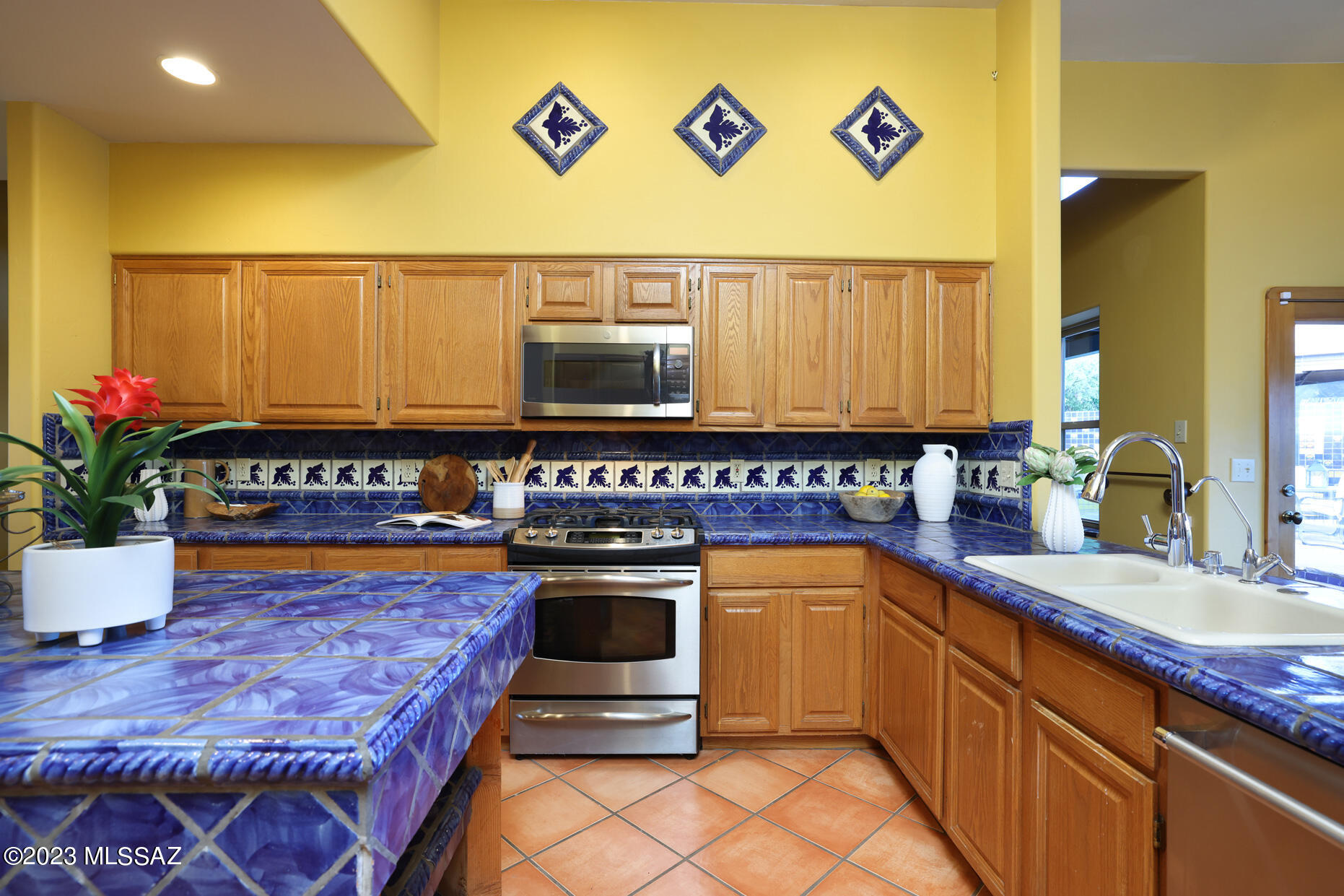 Monte Del Oro (1-187) - Residential