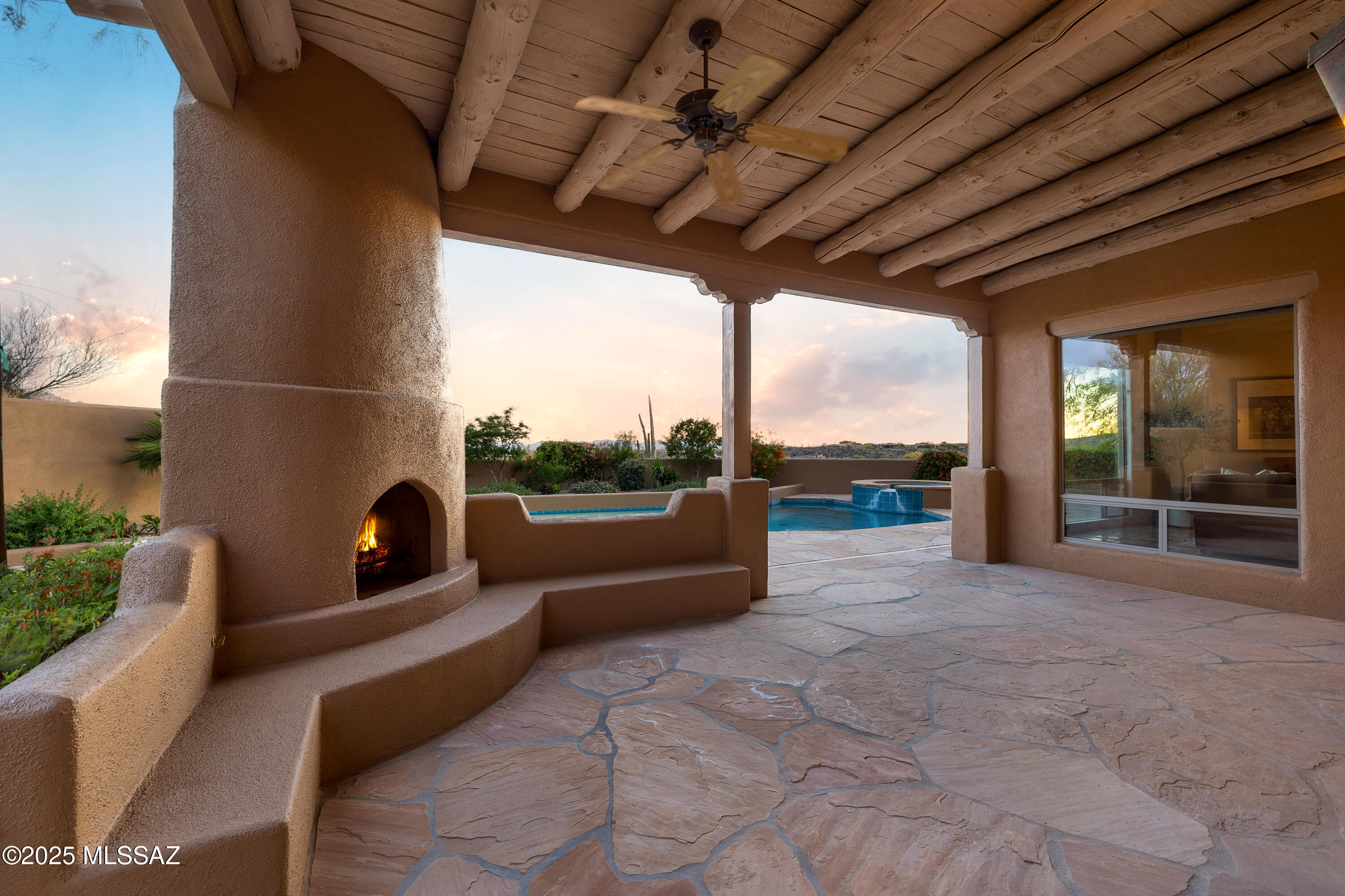 Honey Bee Ridge(The Estates At) - Residential
