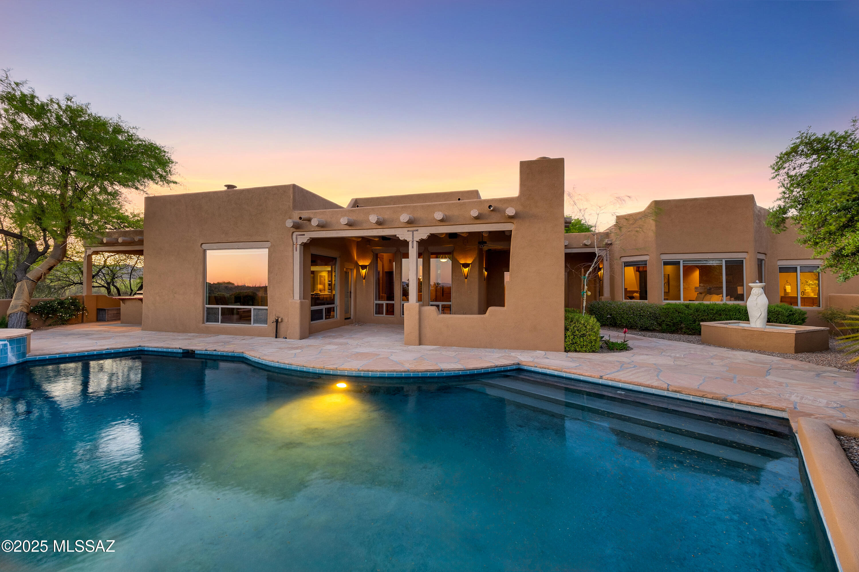 Honey Bee Ridge(The Estates At) - Residential