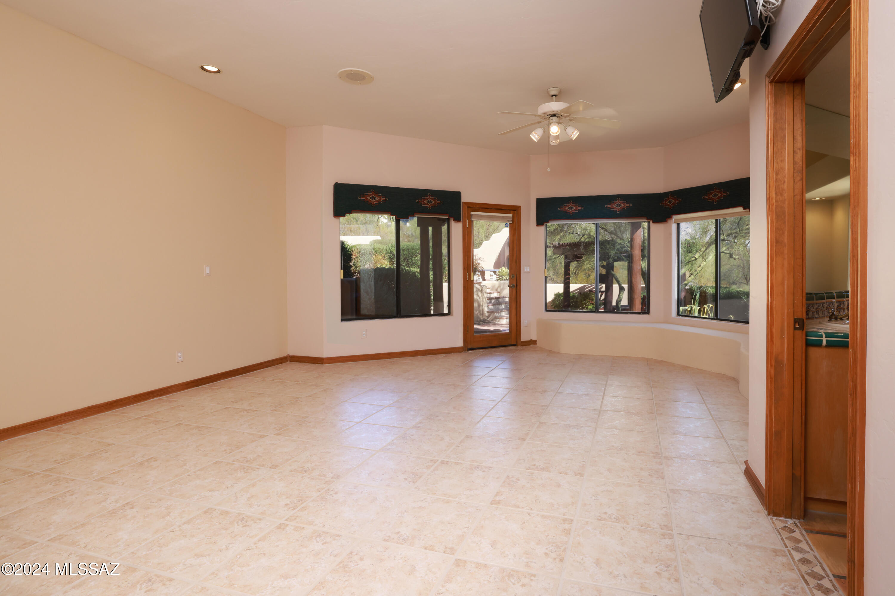 La Paloma Estates (1-35) - Residential