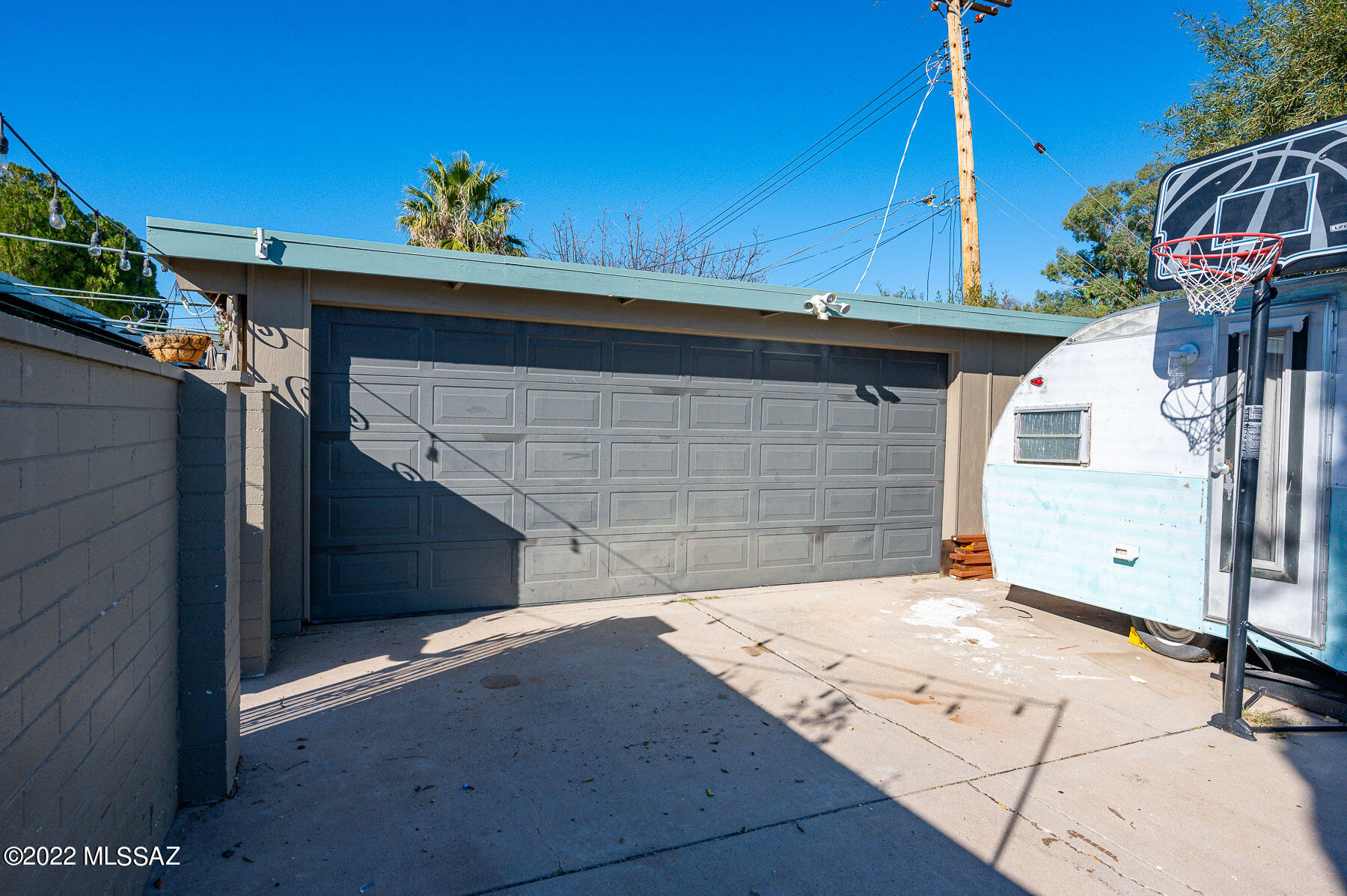 Wilshire Terrace - Residential