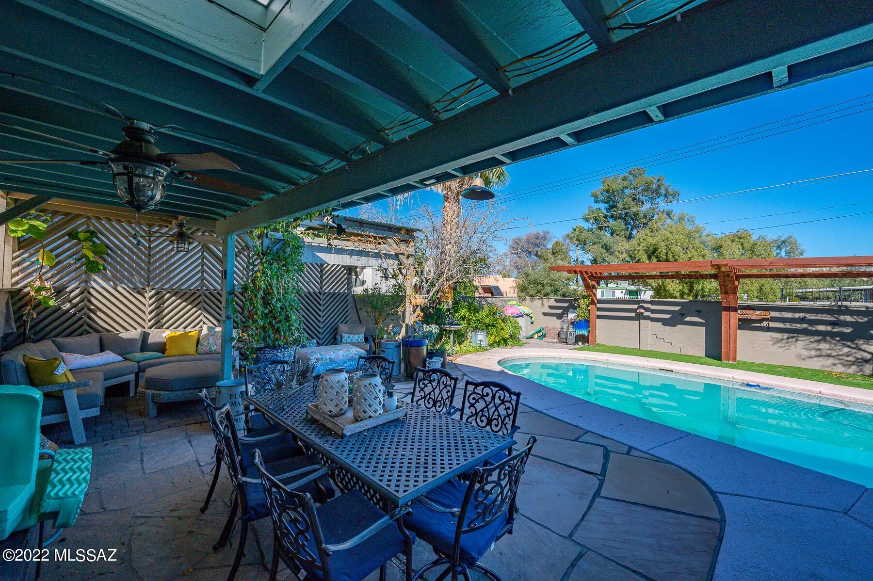 Wilshire Terrace - Residential