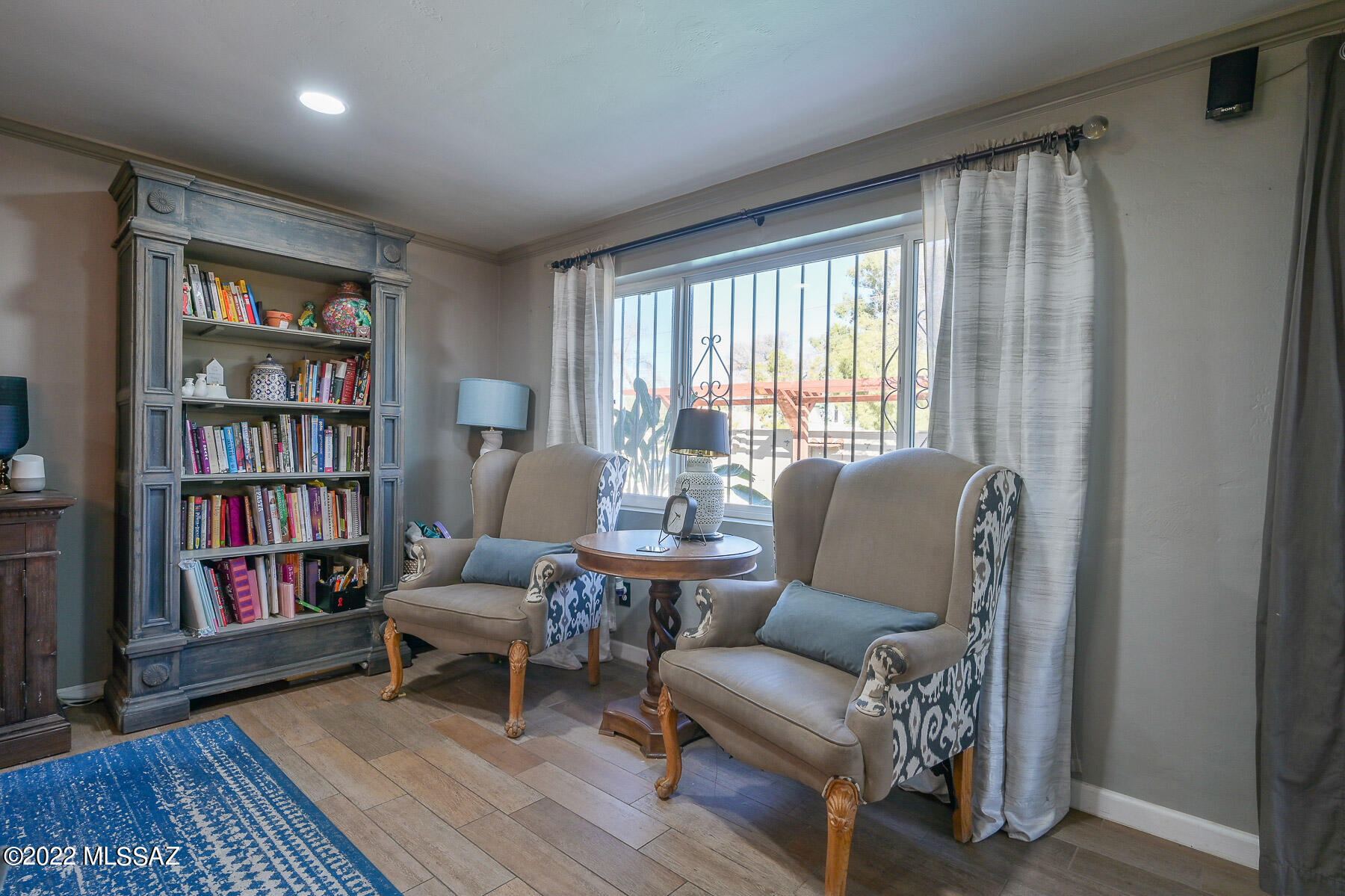 Wilshire Terrace - Residential