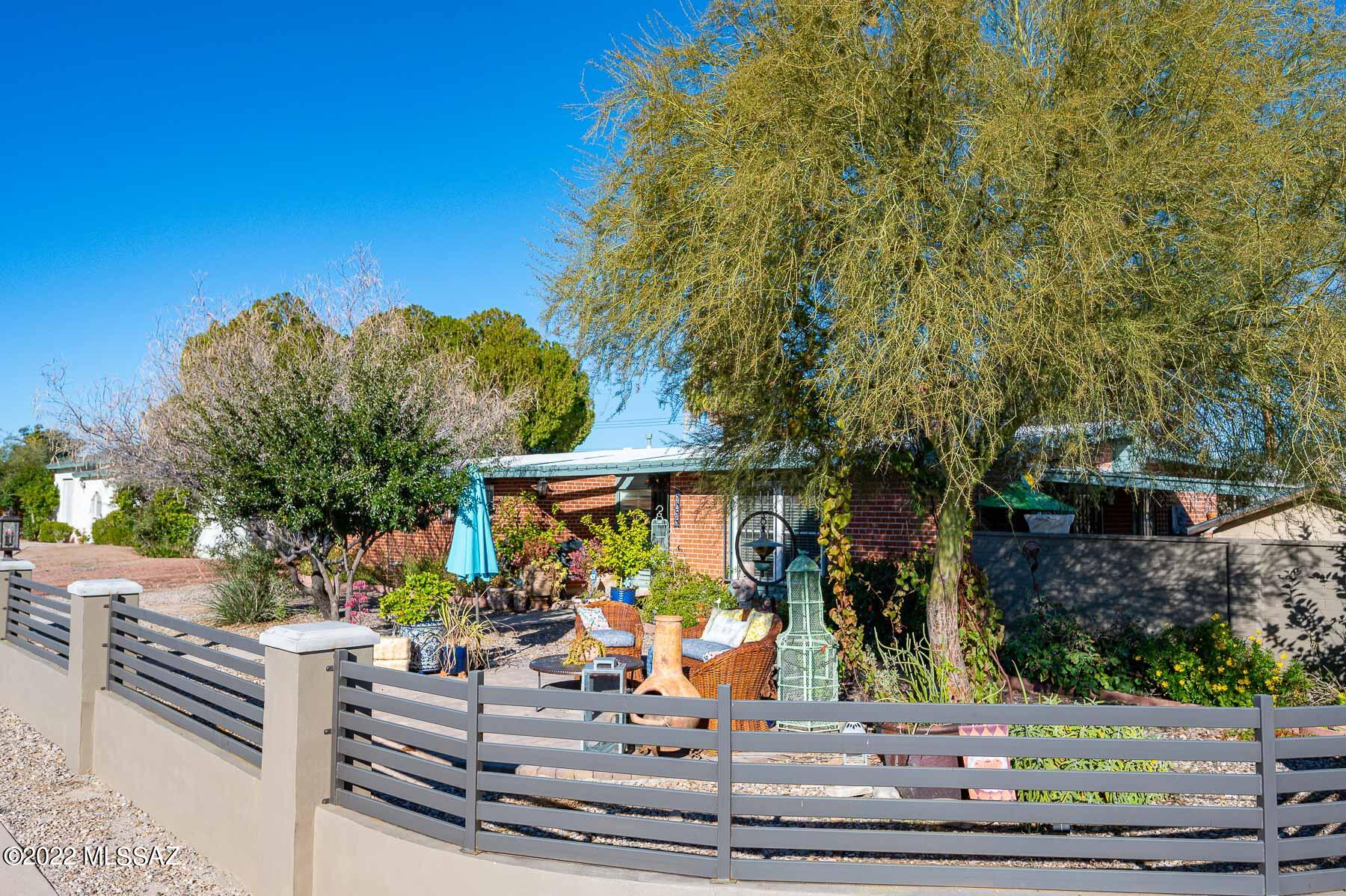 Wilshire Terrace - Residential