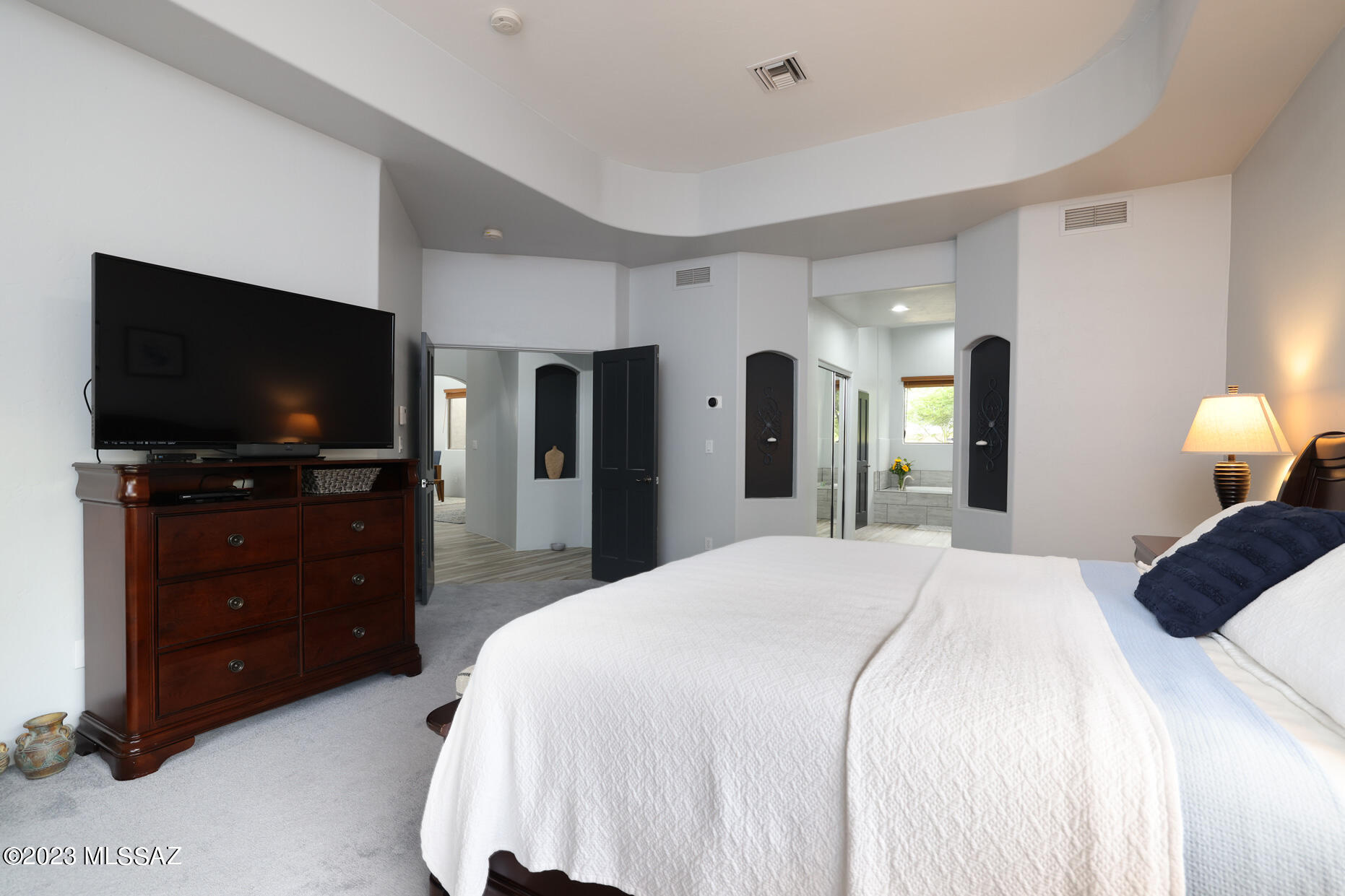 Moonridge (1-48) - Residential