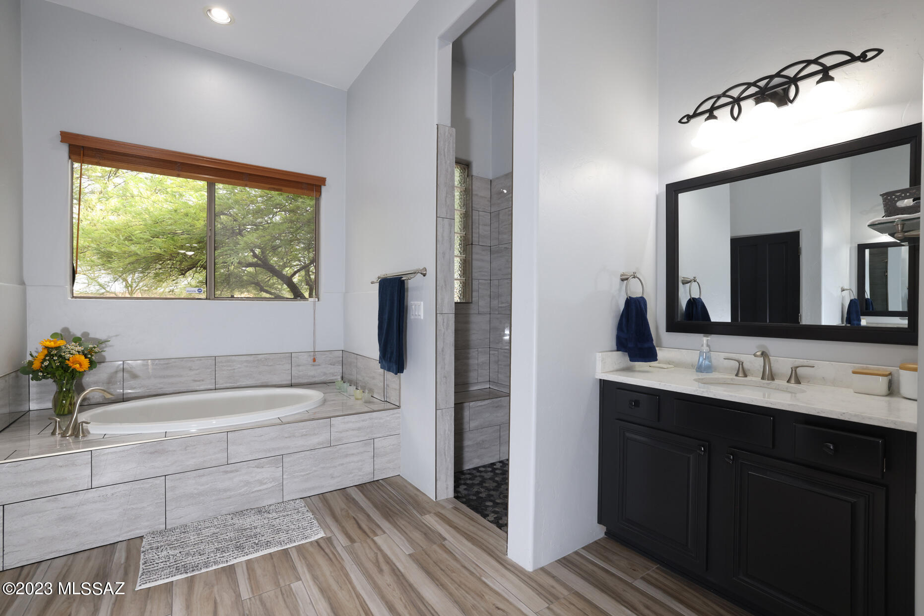 Moonridge (1-48) - Residential