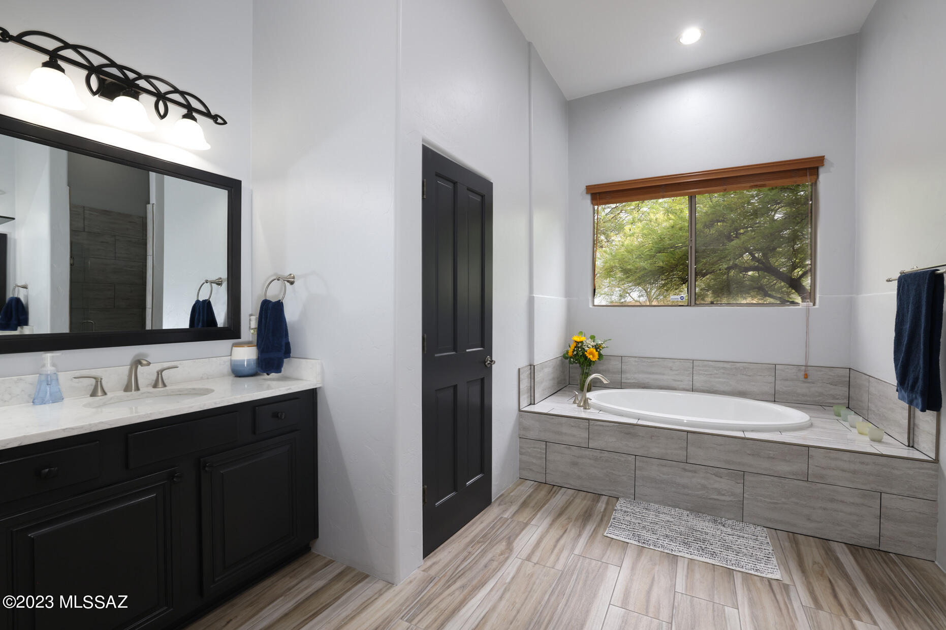 Moonridge (1-48) - Residential