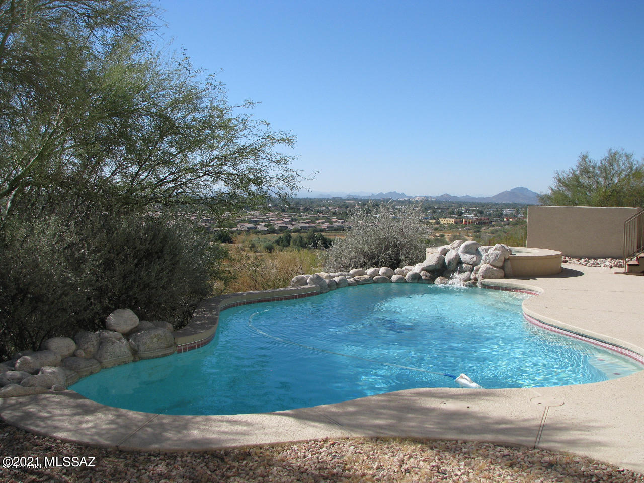 This foothills home is located in a gated community on a hilltop at the end of a cul de sac. Relax and enjoy privacy and endless panoramic views from the expansive rear redwood deck. The first floor offers a spacious living room with fireplace, kitchen features formal and informal dining and guest bath. Master bedroom located on first level & master bath features dual vanity sinks, dressing area, his and hers closets and jetted spa tub and separate shower. The second level downstairs features family room with fireplace, one bedroom with a private bath, an additional guest bedroom and huge bonus room plus laundry room.
Weekly pool & spa service and trash included.
SHORT TERM LEASE ONLY!