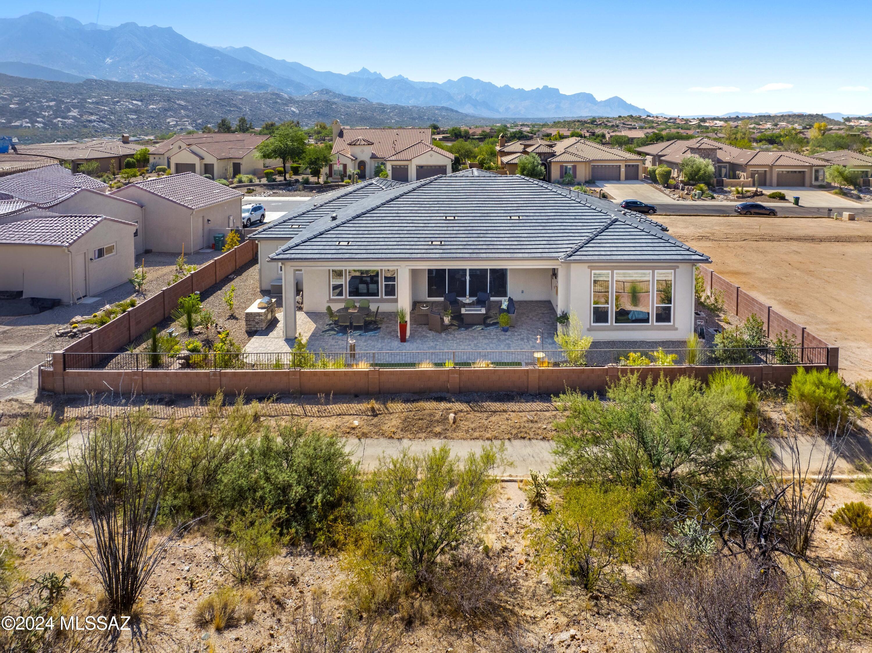 Saddlebrooke - Residential