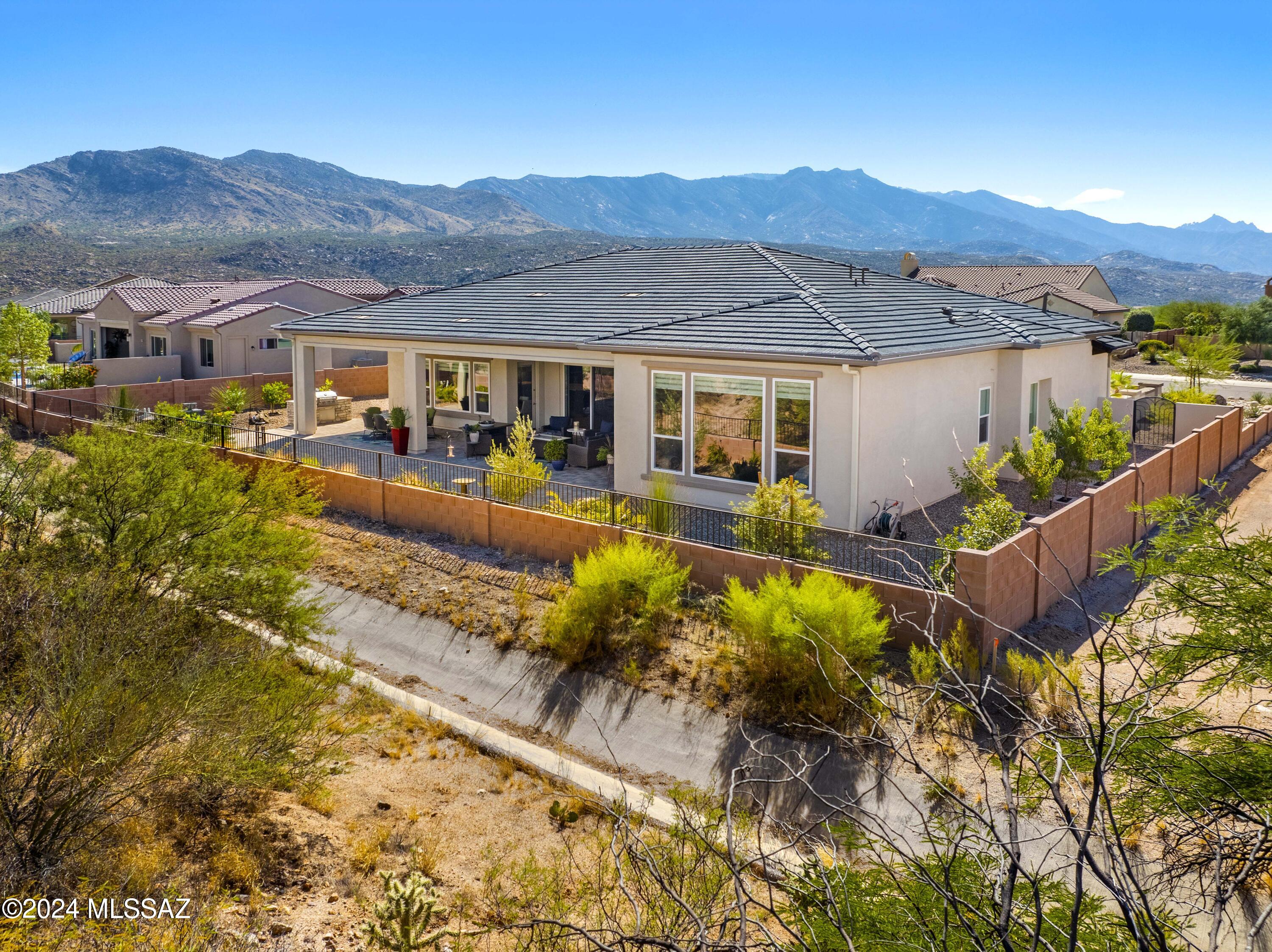 Saddlebrooke - Residential