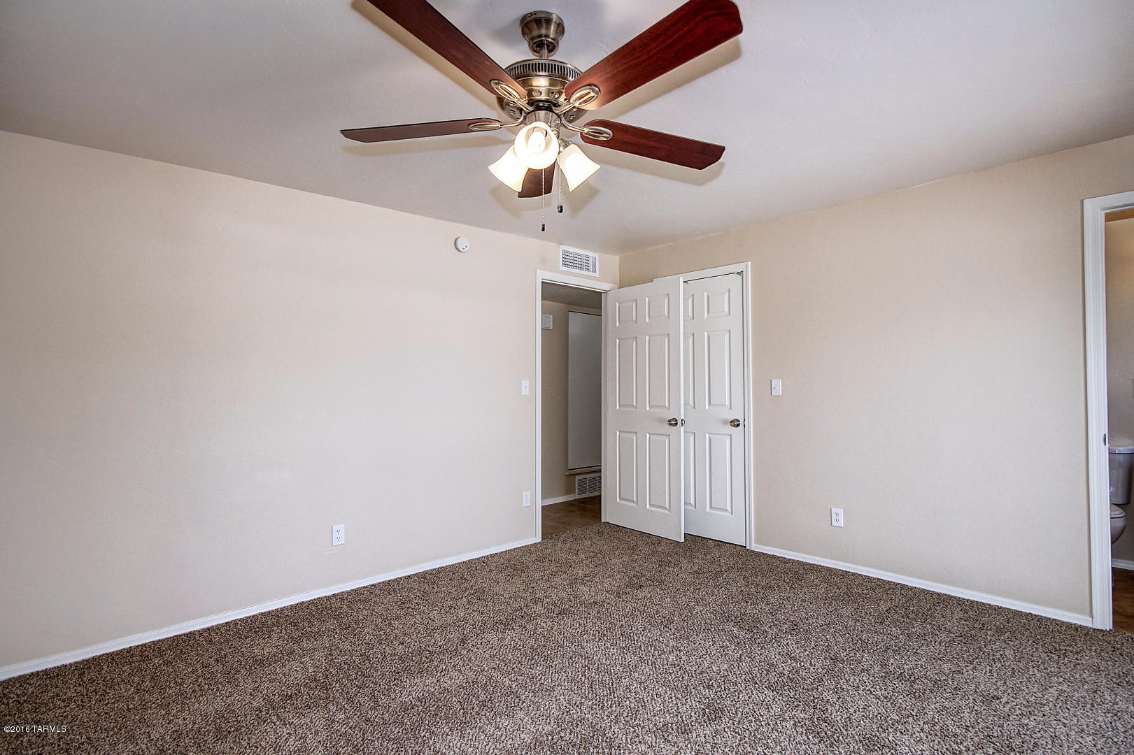 Carriage Hill NO. 4 (433-524) - Residential