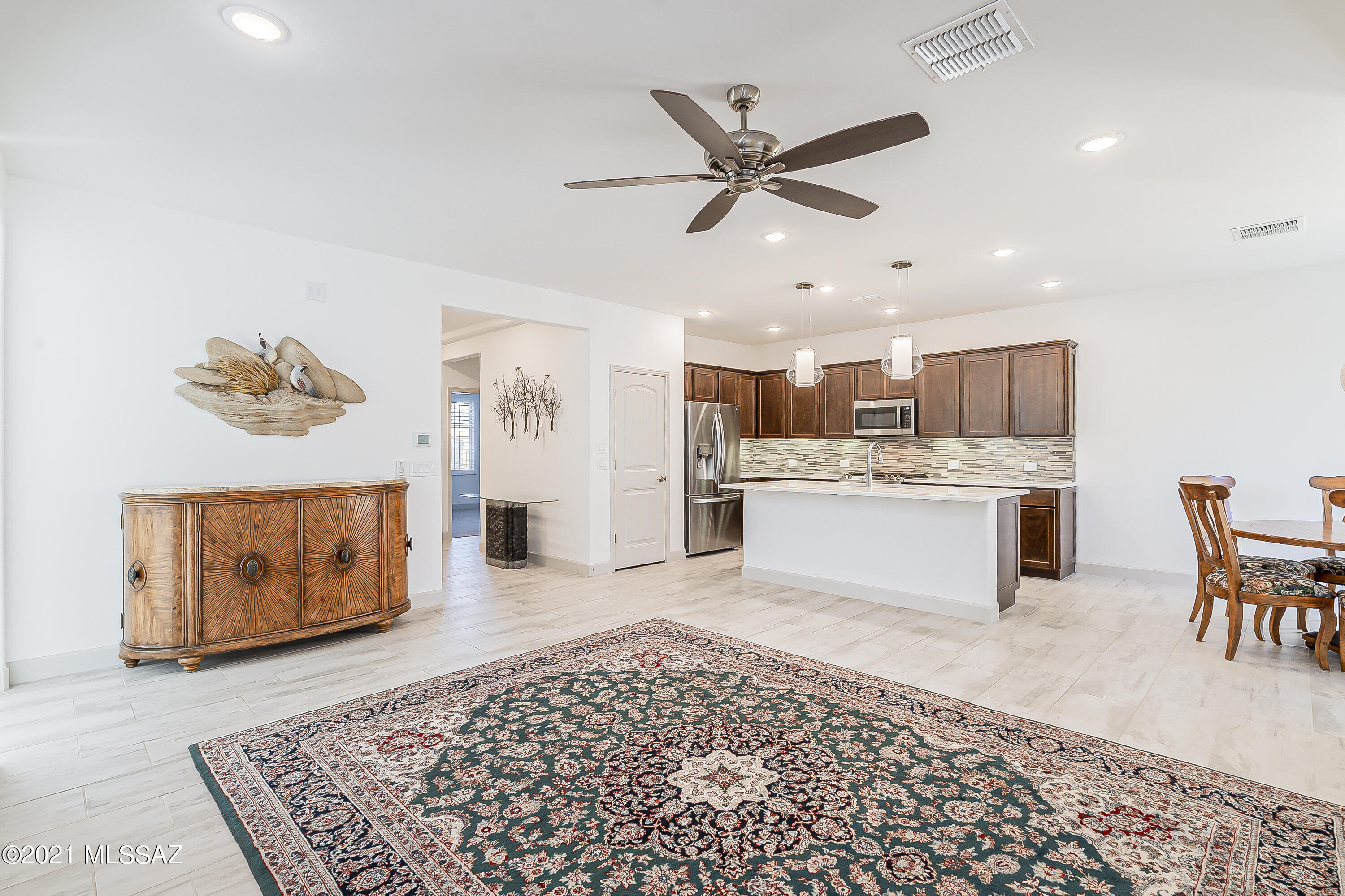 Quail Creek II Unit 33B SQ20161810746 - Residential