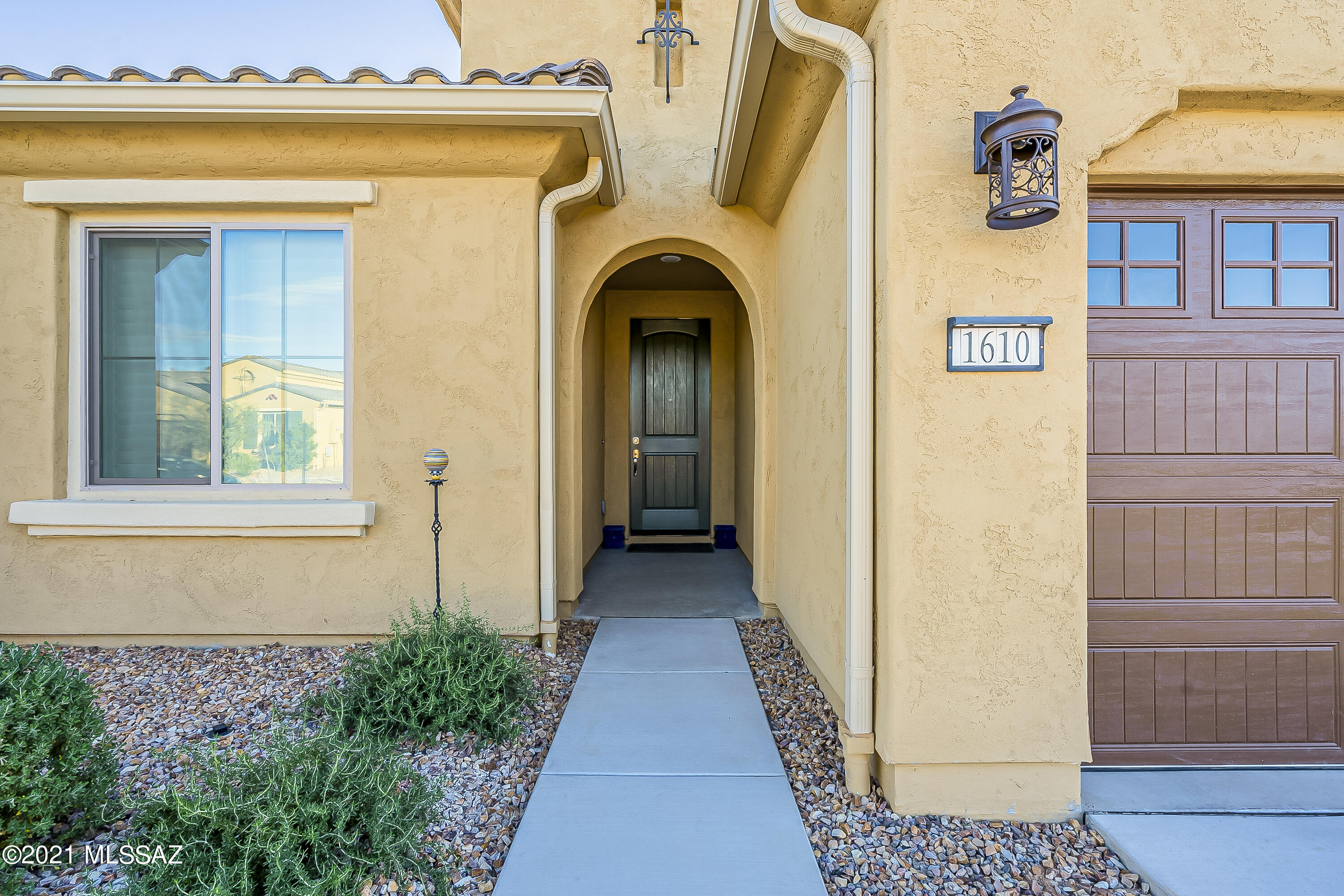 Quail Creek II Unit 33B SQ20161810746 - Residential