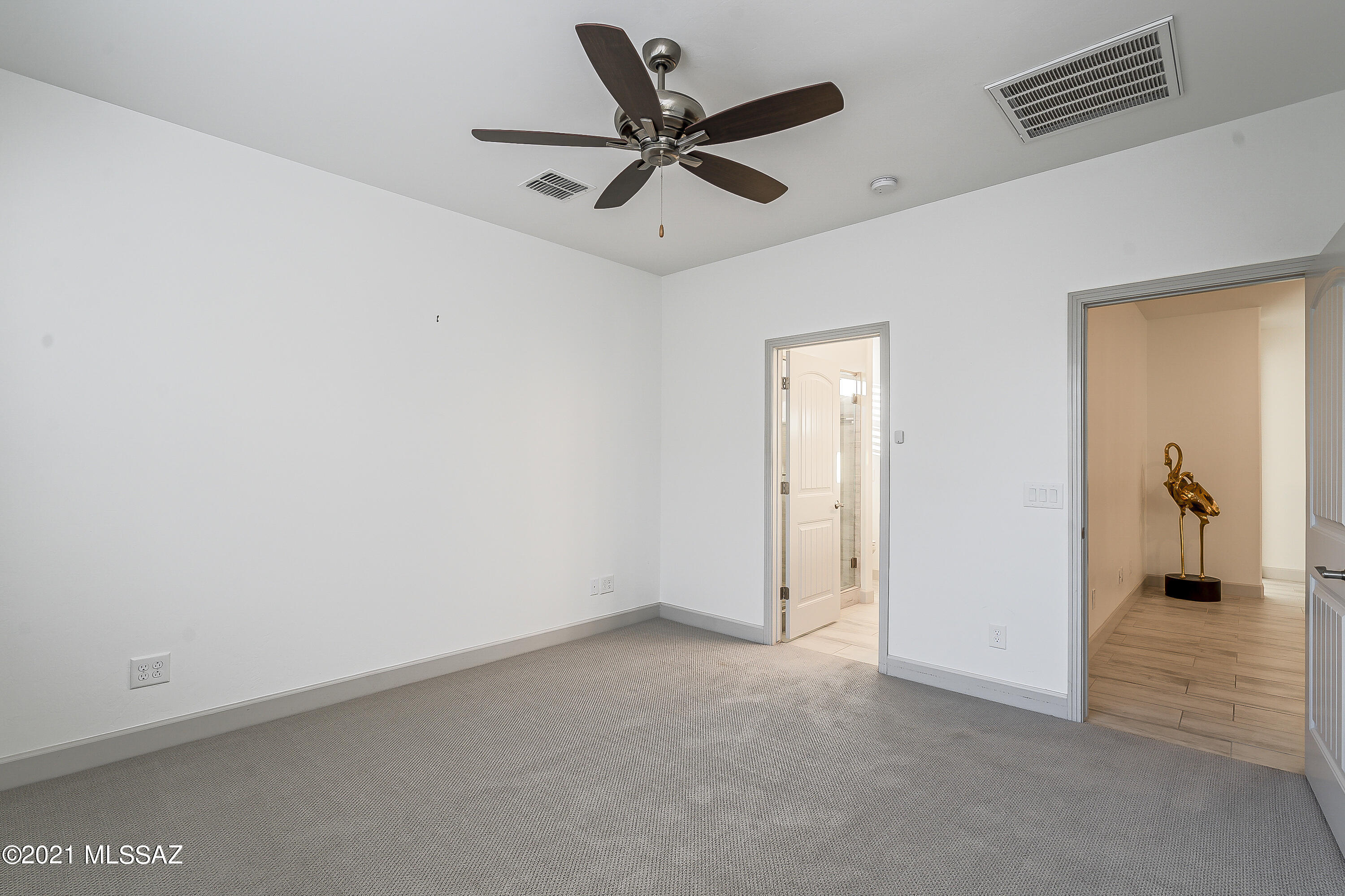 Quail Creek II Unit 33B SQ20161810746 - Residential