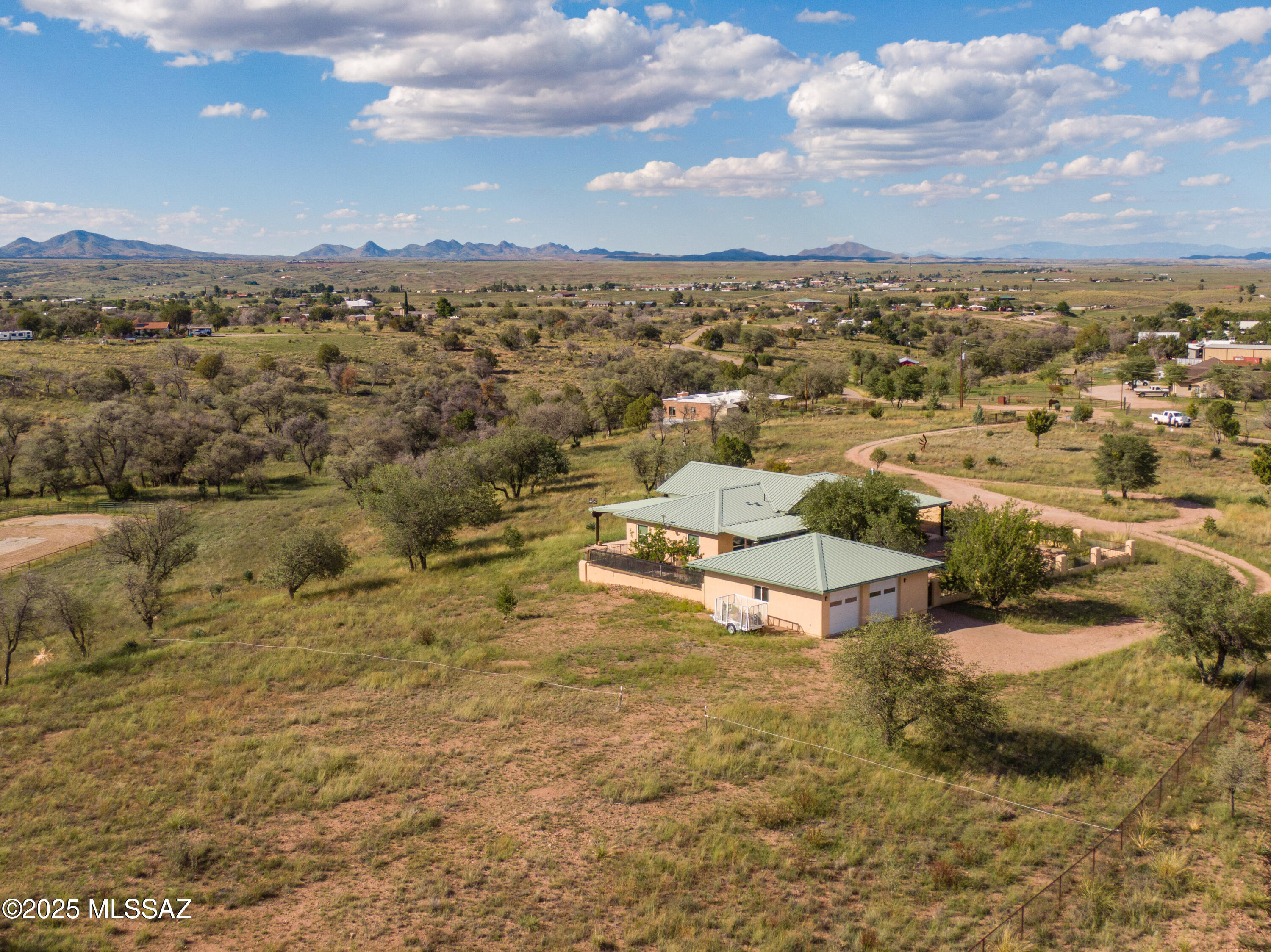 Las Encinos Village - Residential
