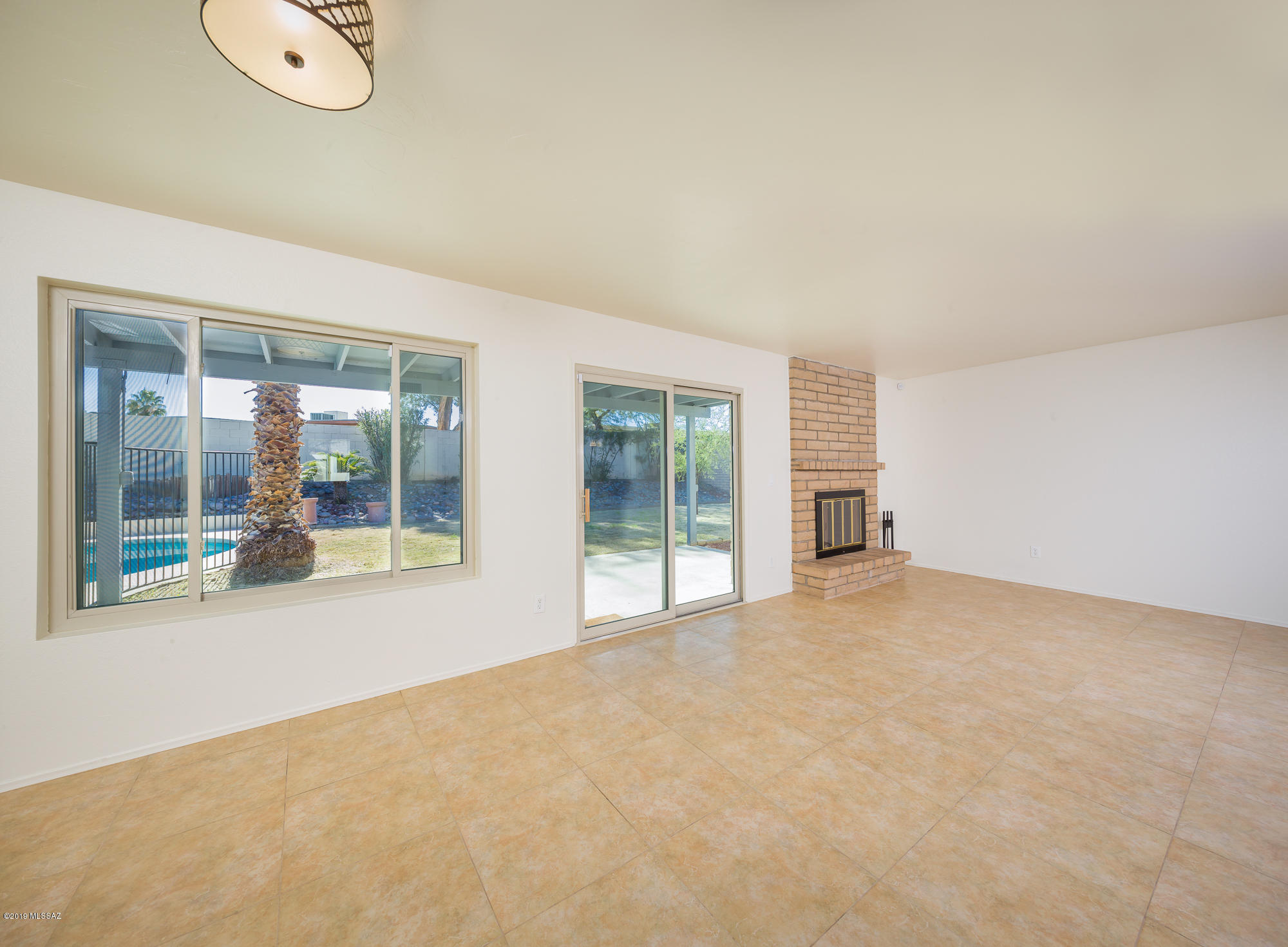 Broadway East No. 4 (1-75) Amended - Residential