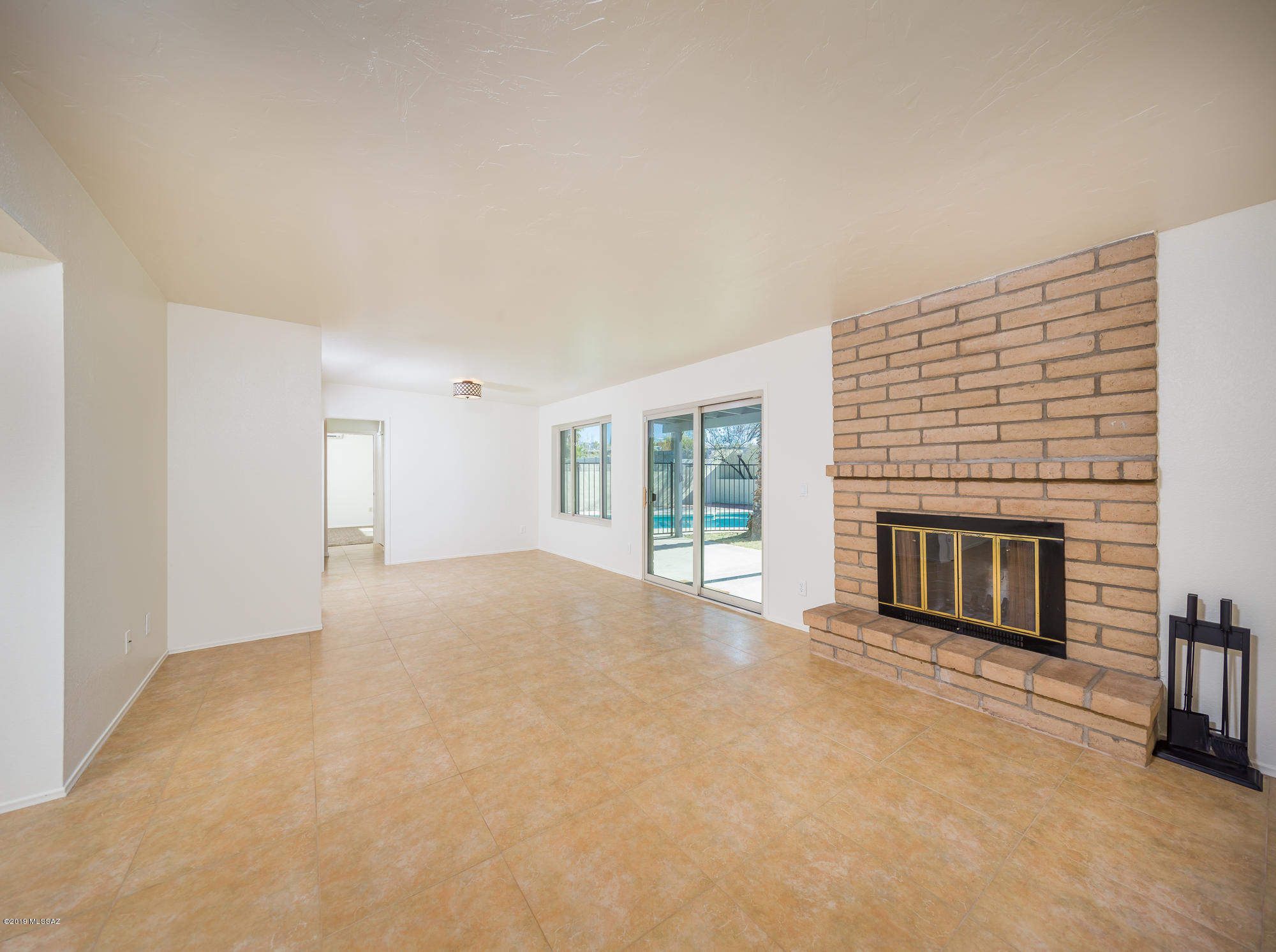 Broadway East No. 4 (1-75) Amended - Residential