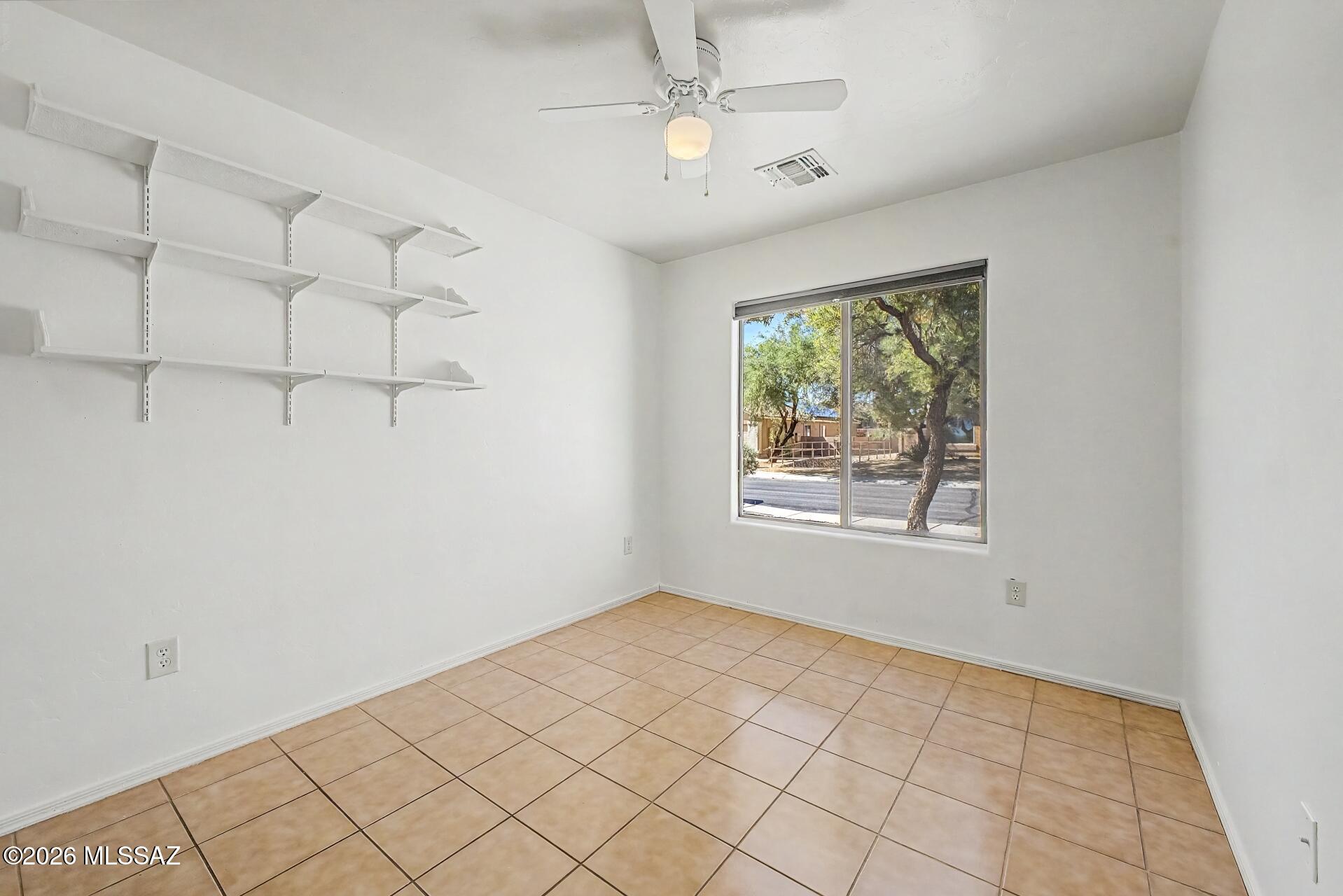 San Lucas Block 9 - Residential