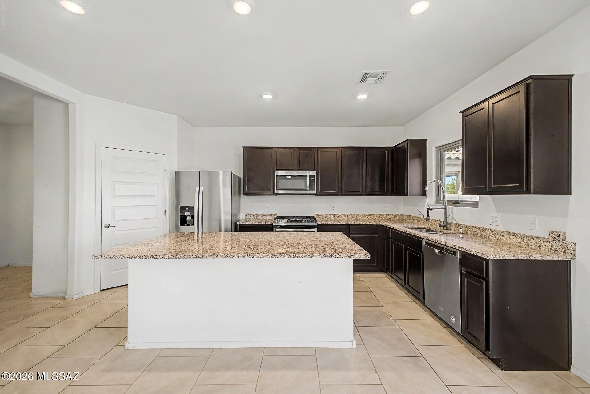 Saguaro Bloom - Residential
