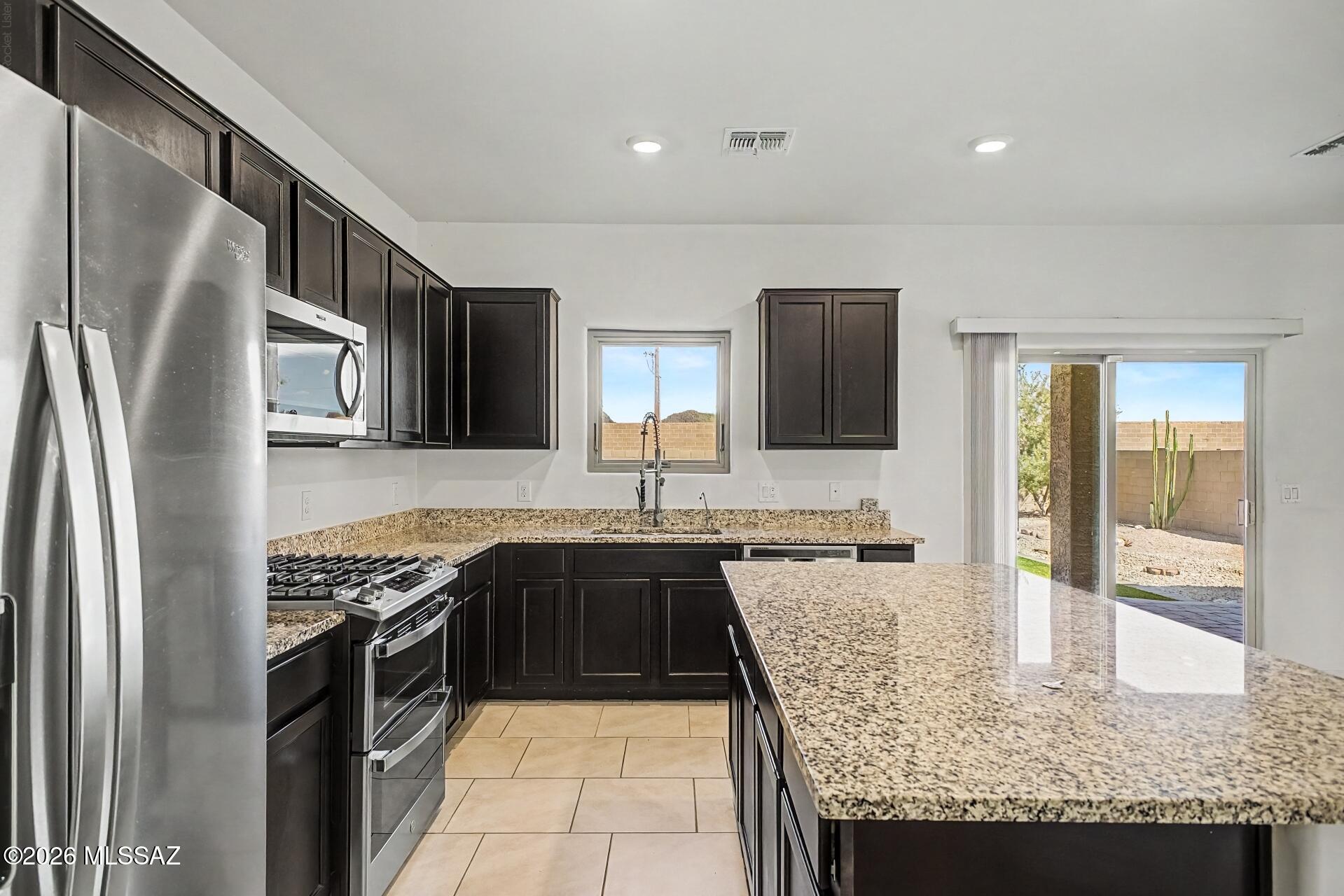 Saguaro Bloom - Residential