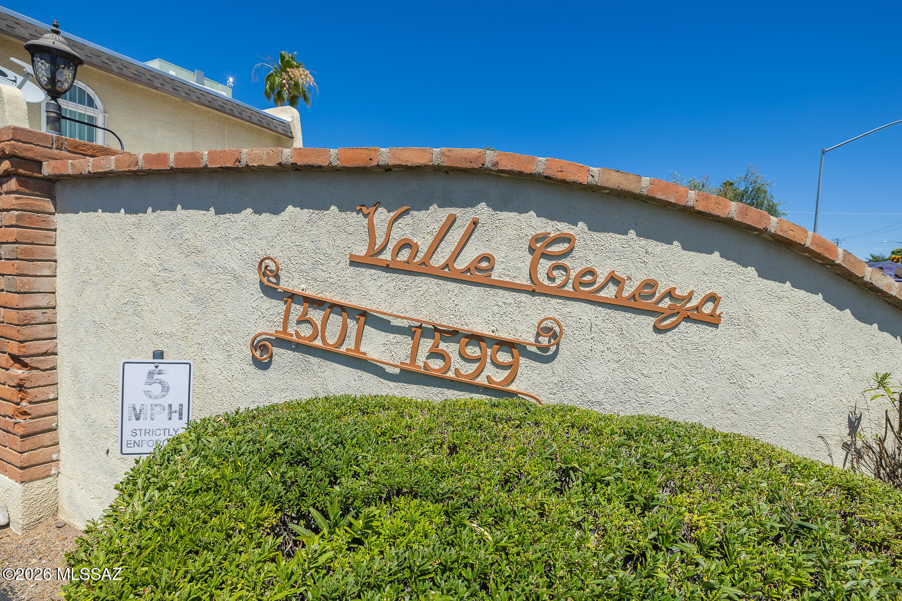Valle Cereza (1-59) - Residential